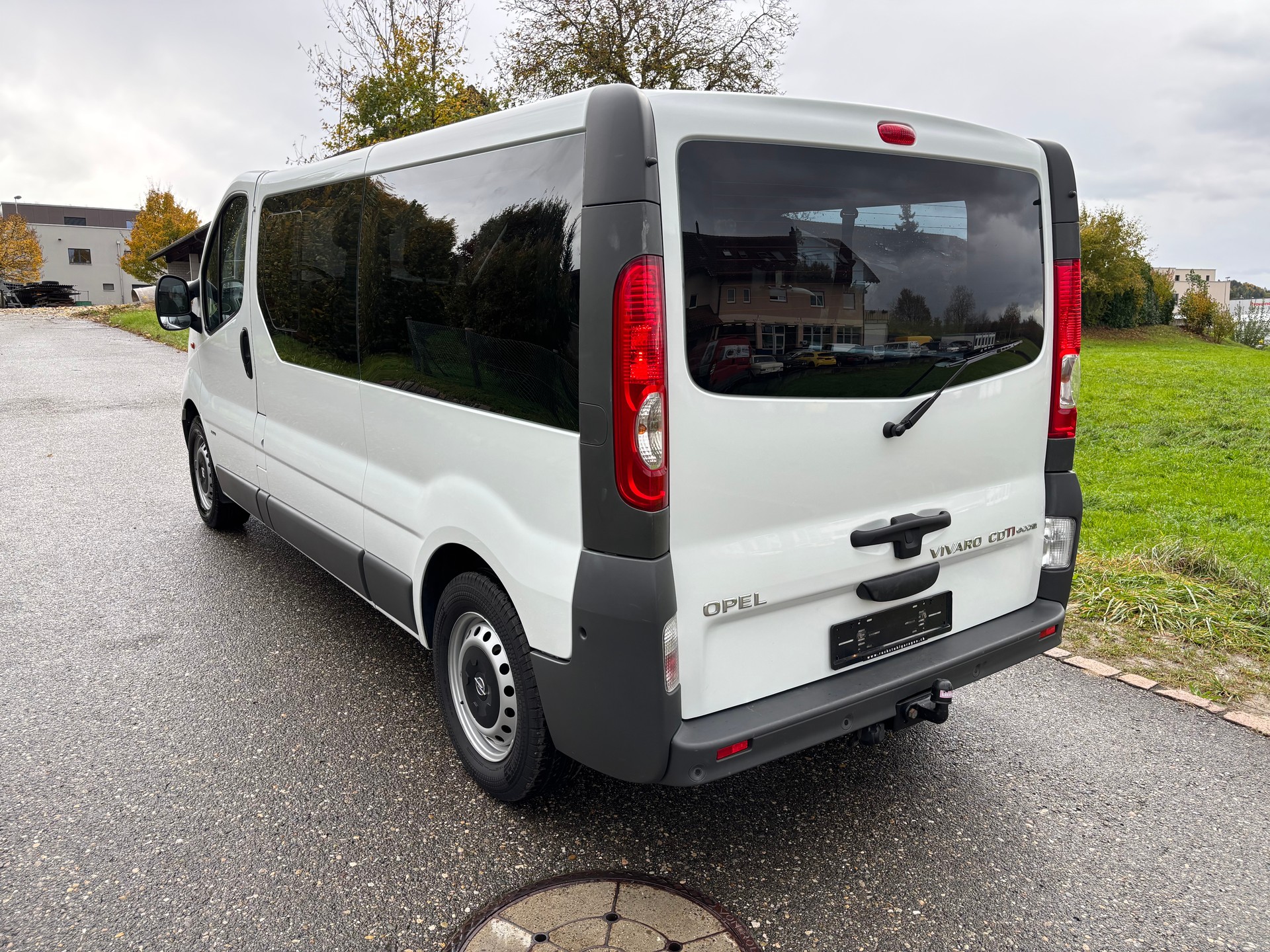 OPEL Vivaro 2.0 CDTI ecoFLEX 2.9t L2H1 Easytronic-image-5