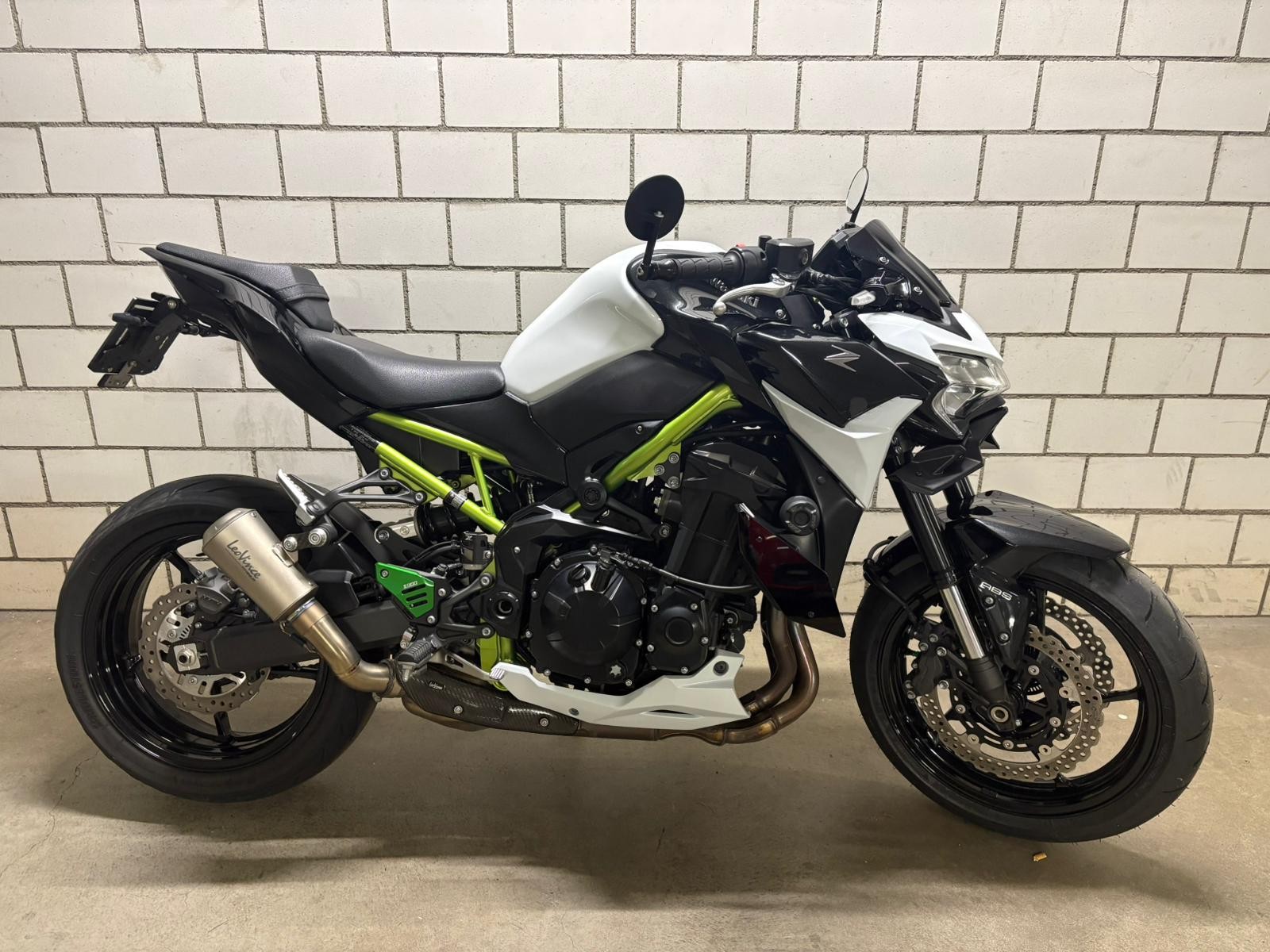 KAWASAKI Z 900 Performance-image-1