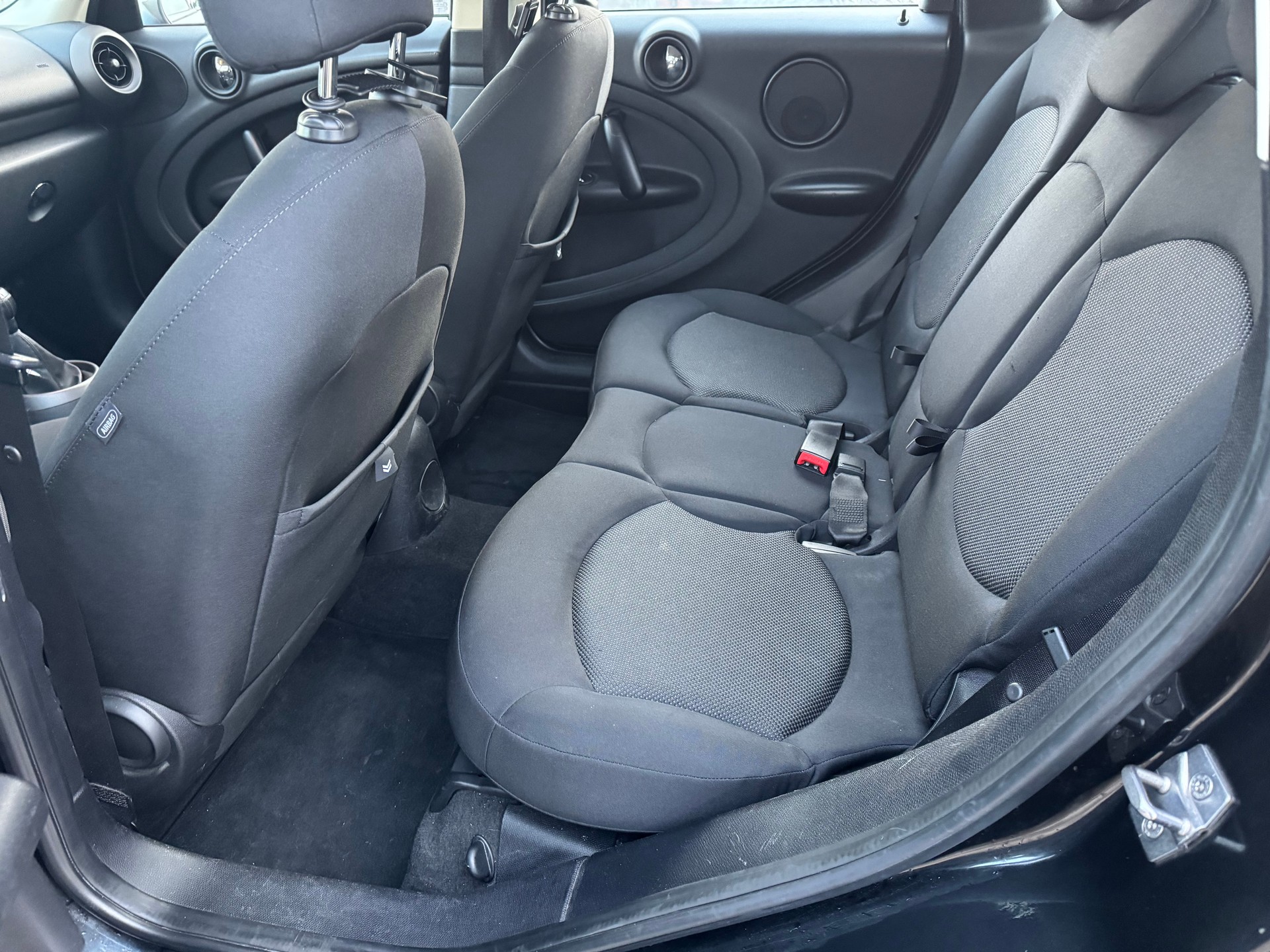 MINI Countryman Cooper FWD-image-7