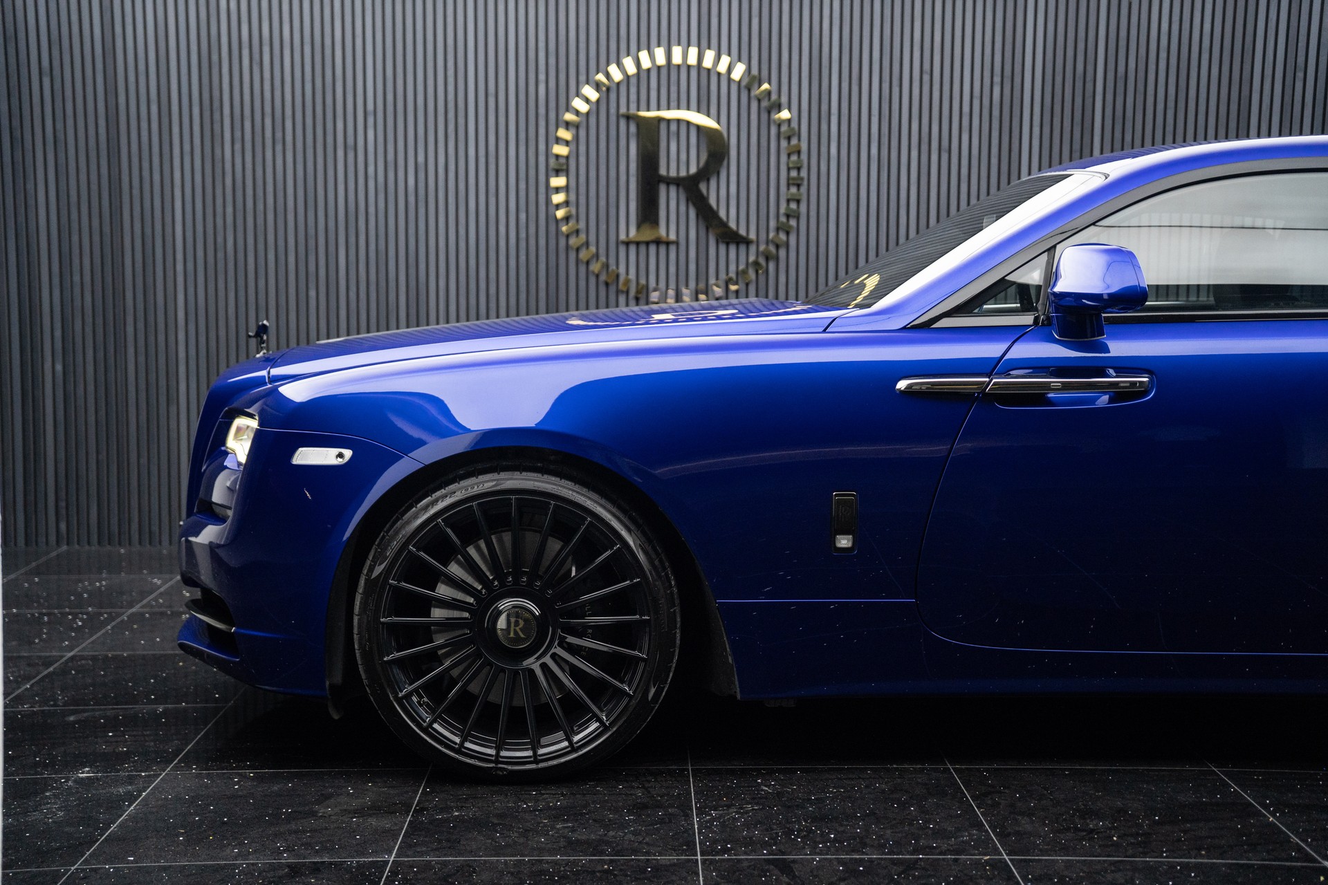 ROLLS-ROYCE Wraith 6.6 V12 Black Badge-image-17