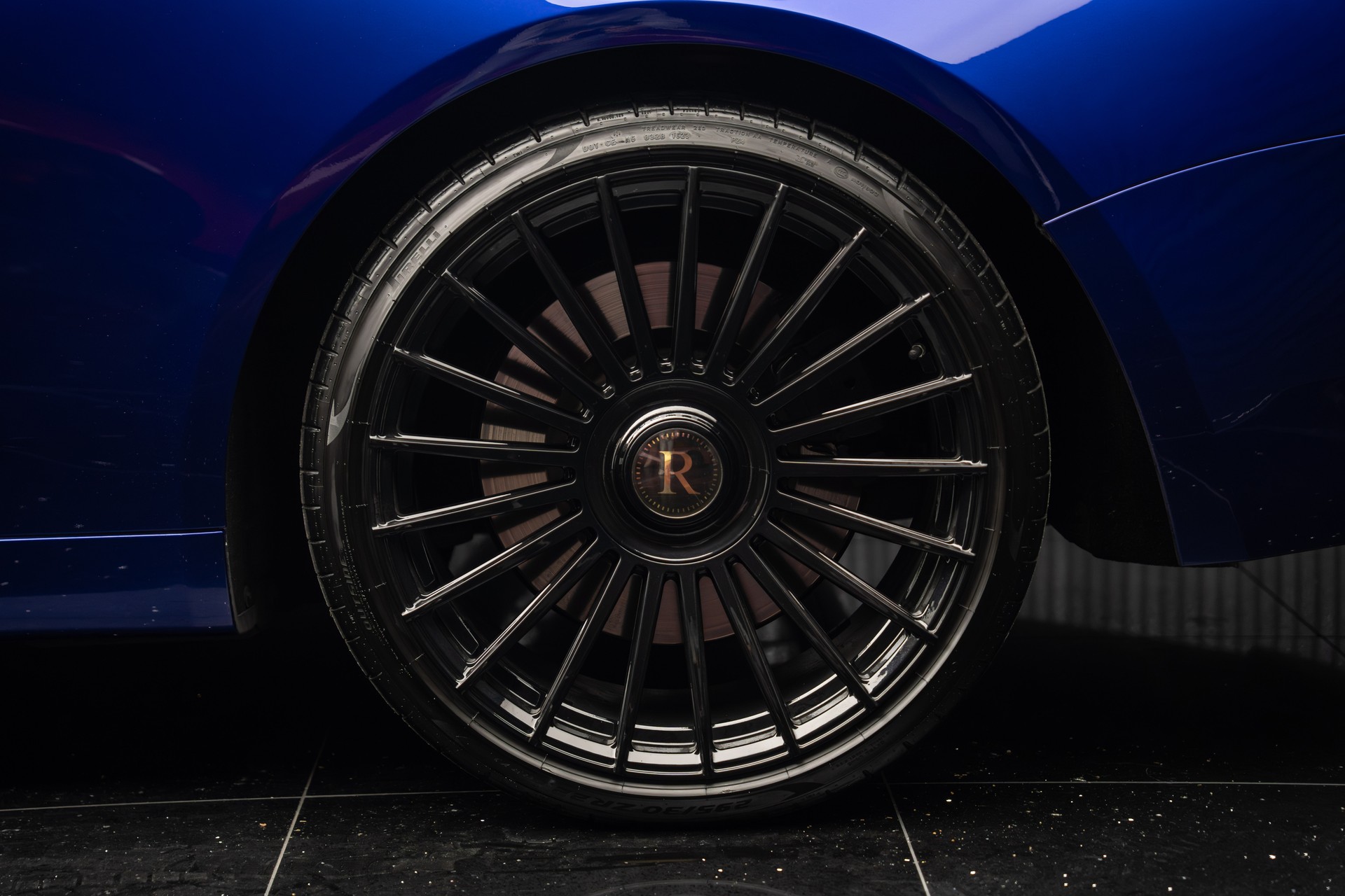 ROLLS-ROYCE Wraith 6.6 V12 Black Badge-image-19