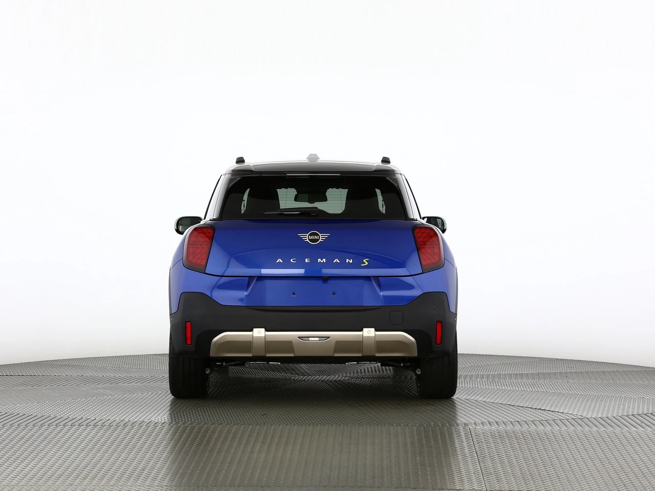 MINI Aceman SE-showroom-element-1