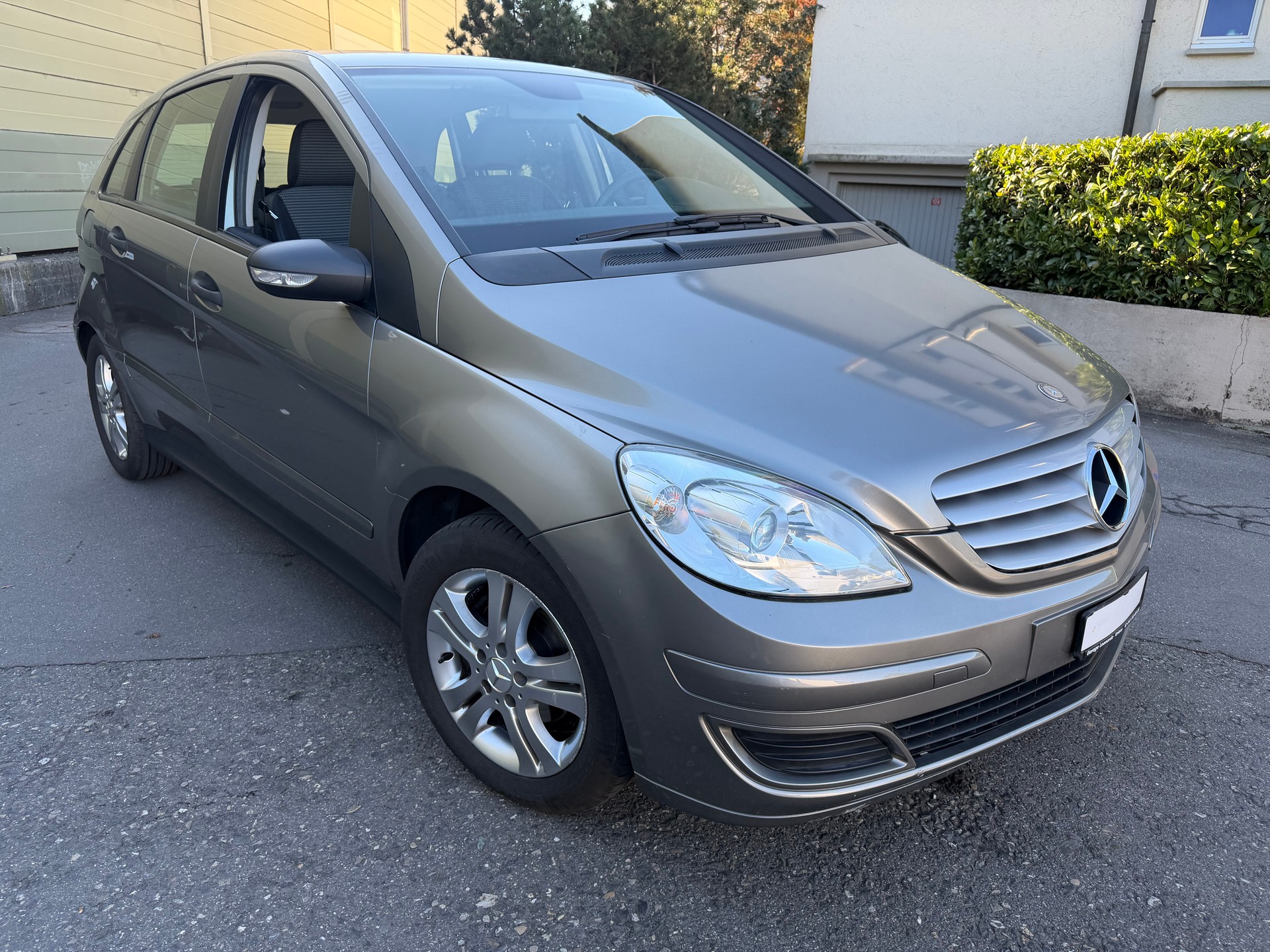 MERCEDES-BENZ B 170-image-2