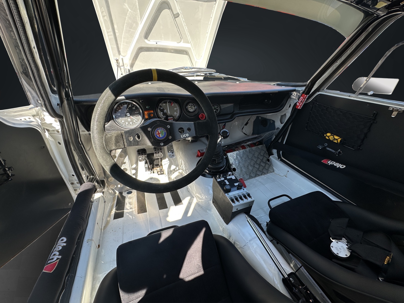ALFA ROMEO Sprint GTA 1600-image-8