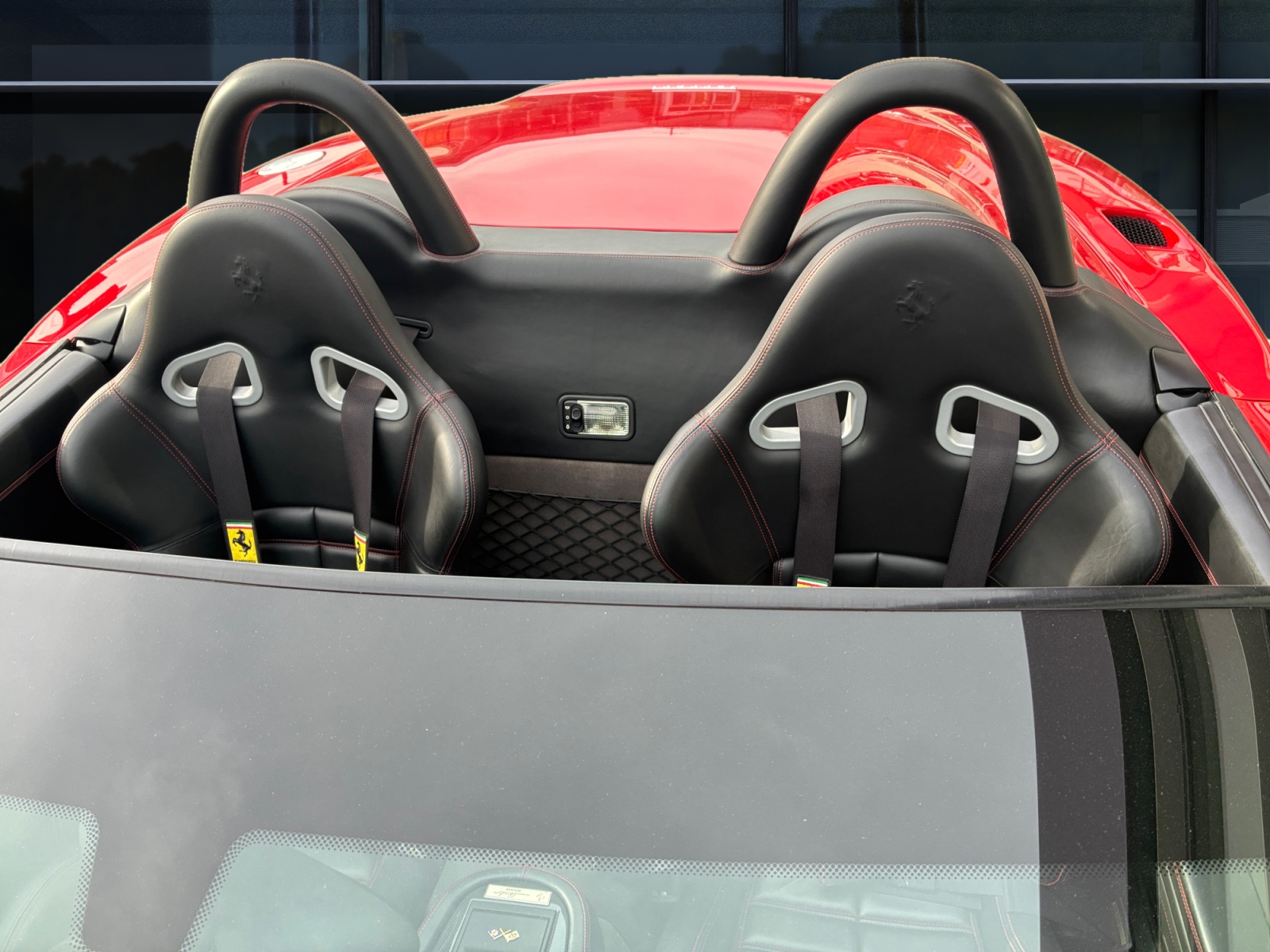 FERRARI Barchetta *** 2. Hand mit CH-Auslieferung***-image-13