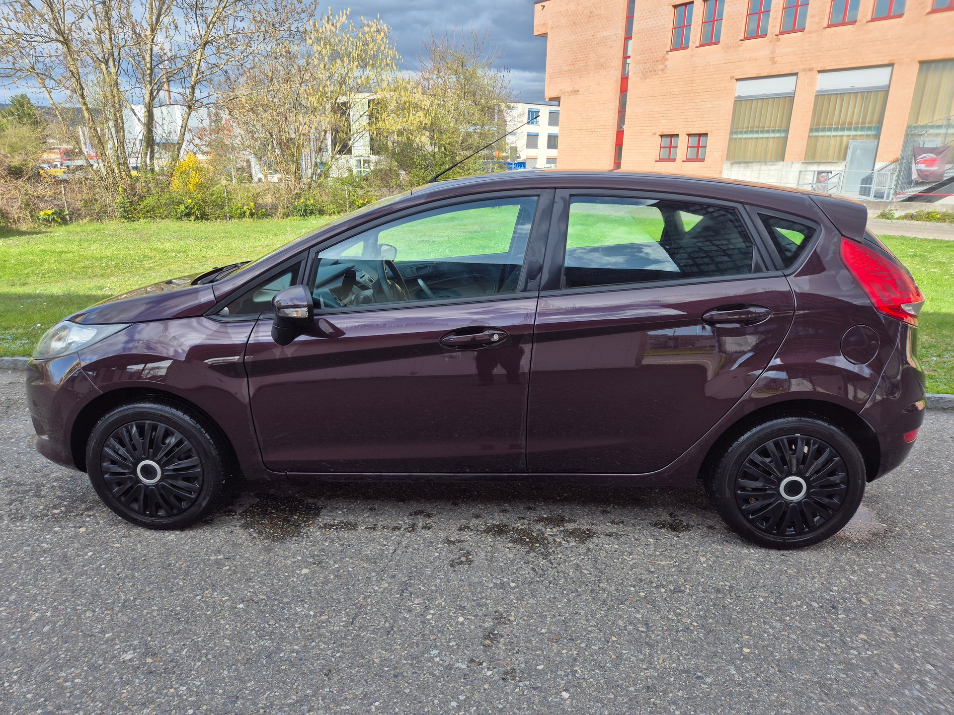 FORD Fiesta 1.25 16V Ambiente-image-6