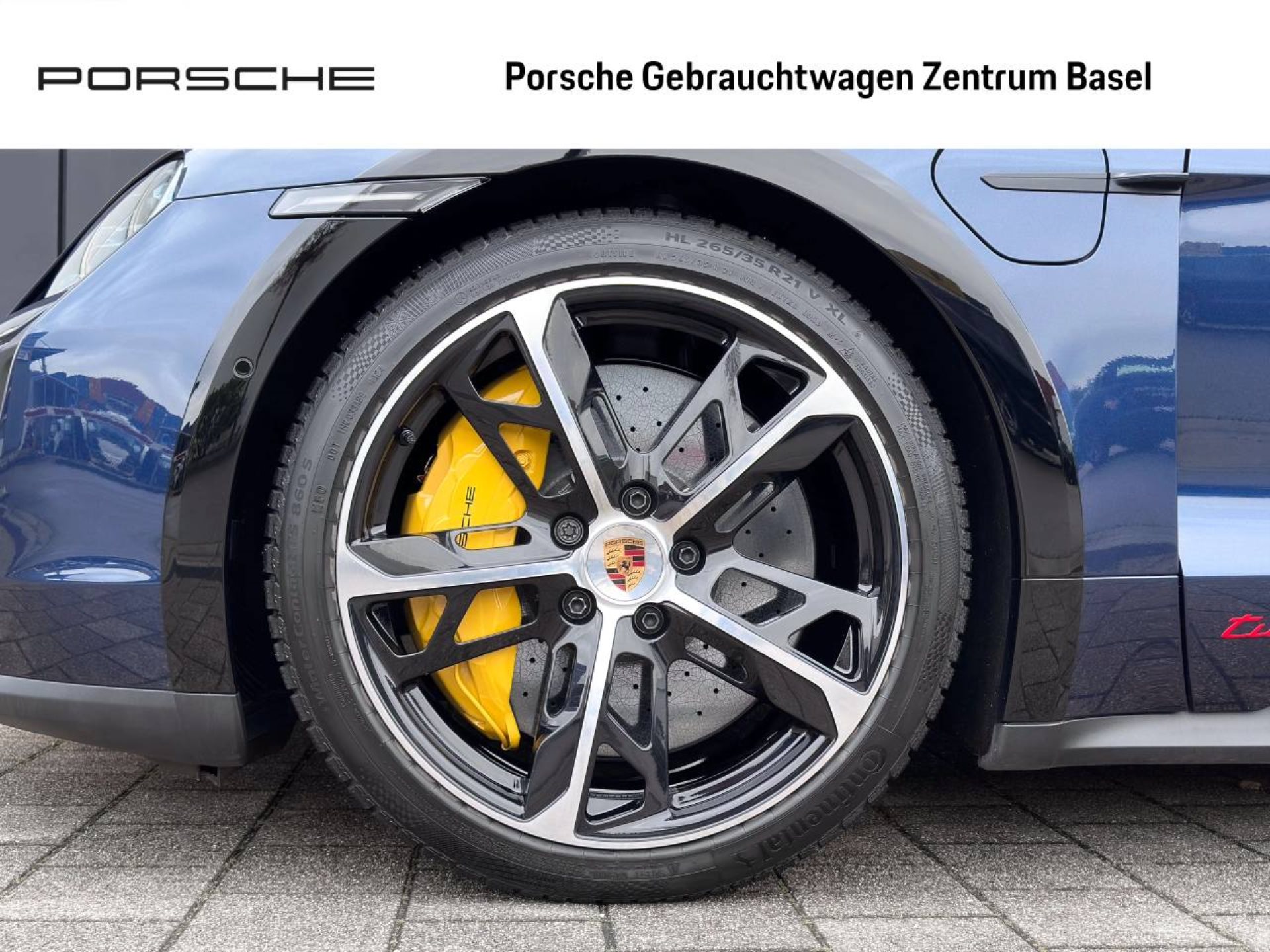 PORSCHE Taycan Turbo S Cross Turismo-image-5