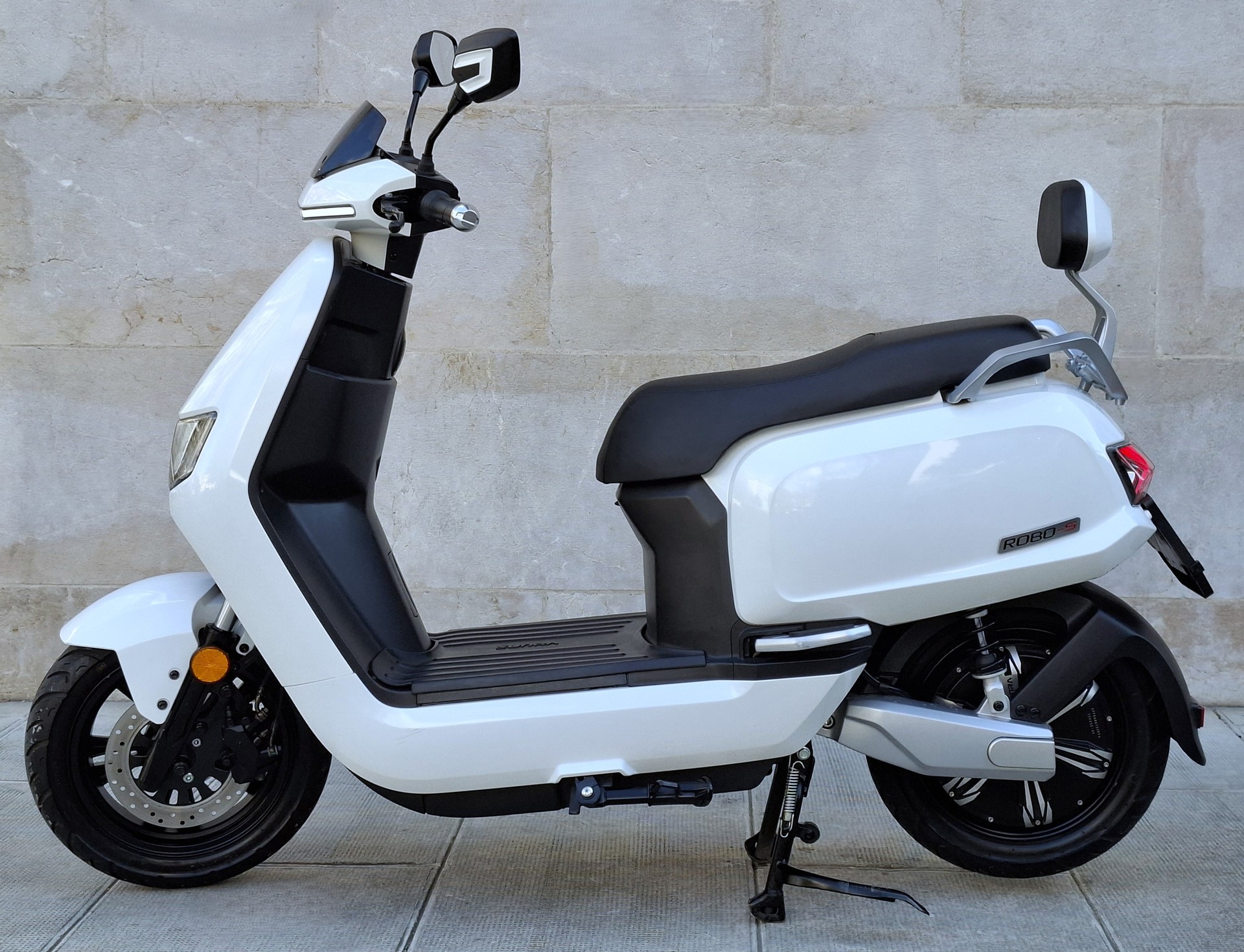 SUNRA ROBO S-showroom-element-2