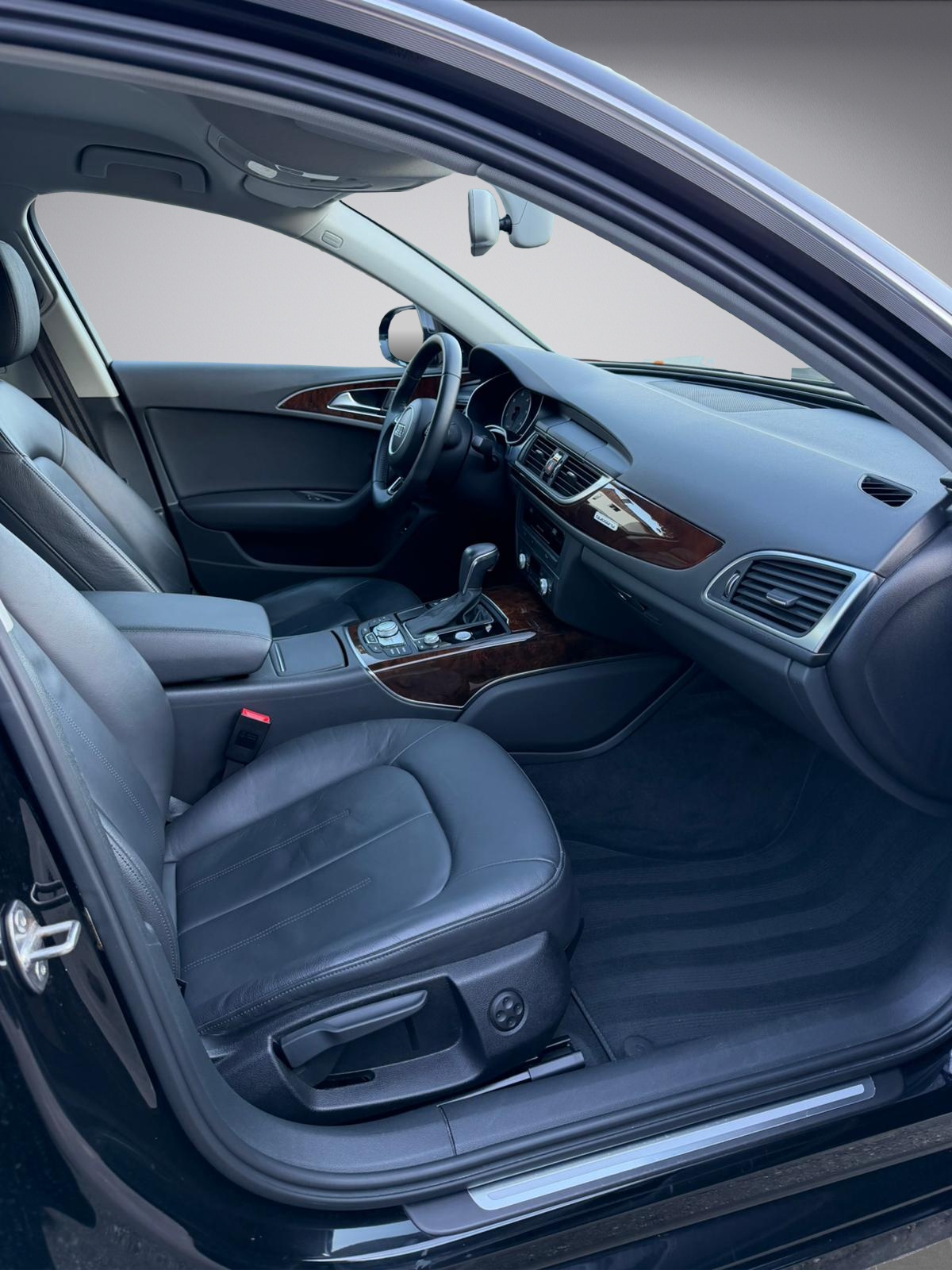 AUDI A6 Limousine 3.0 TDI V6 quattro S-tronic-image-12