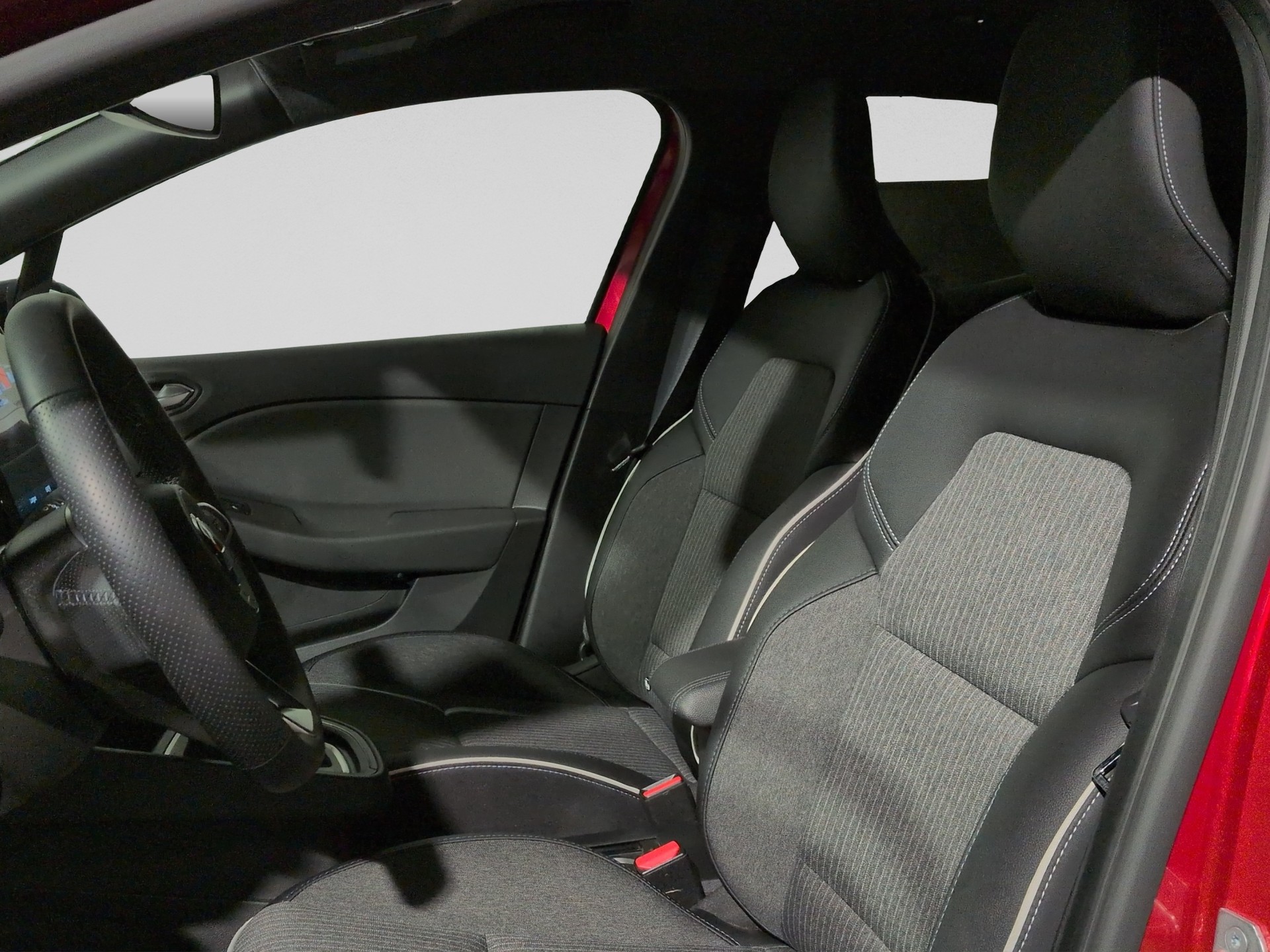MITSUBISHI COLT 1.6 HEV Instyle-image-8