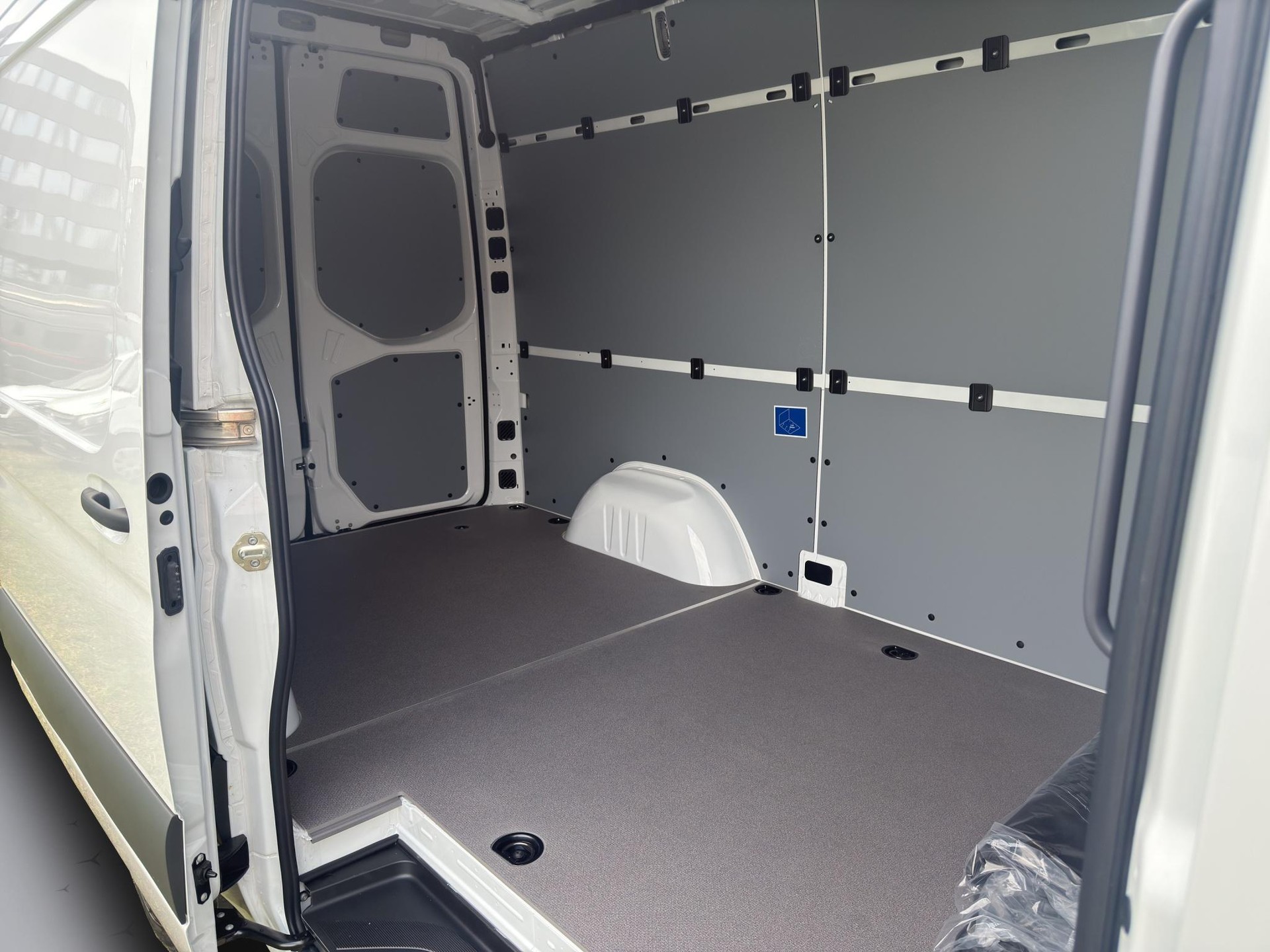 MERCEDES-BENZ Sprinter 315 Kaw. 3665 S 2.0 CDI 150 Base-image-16