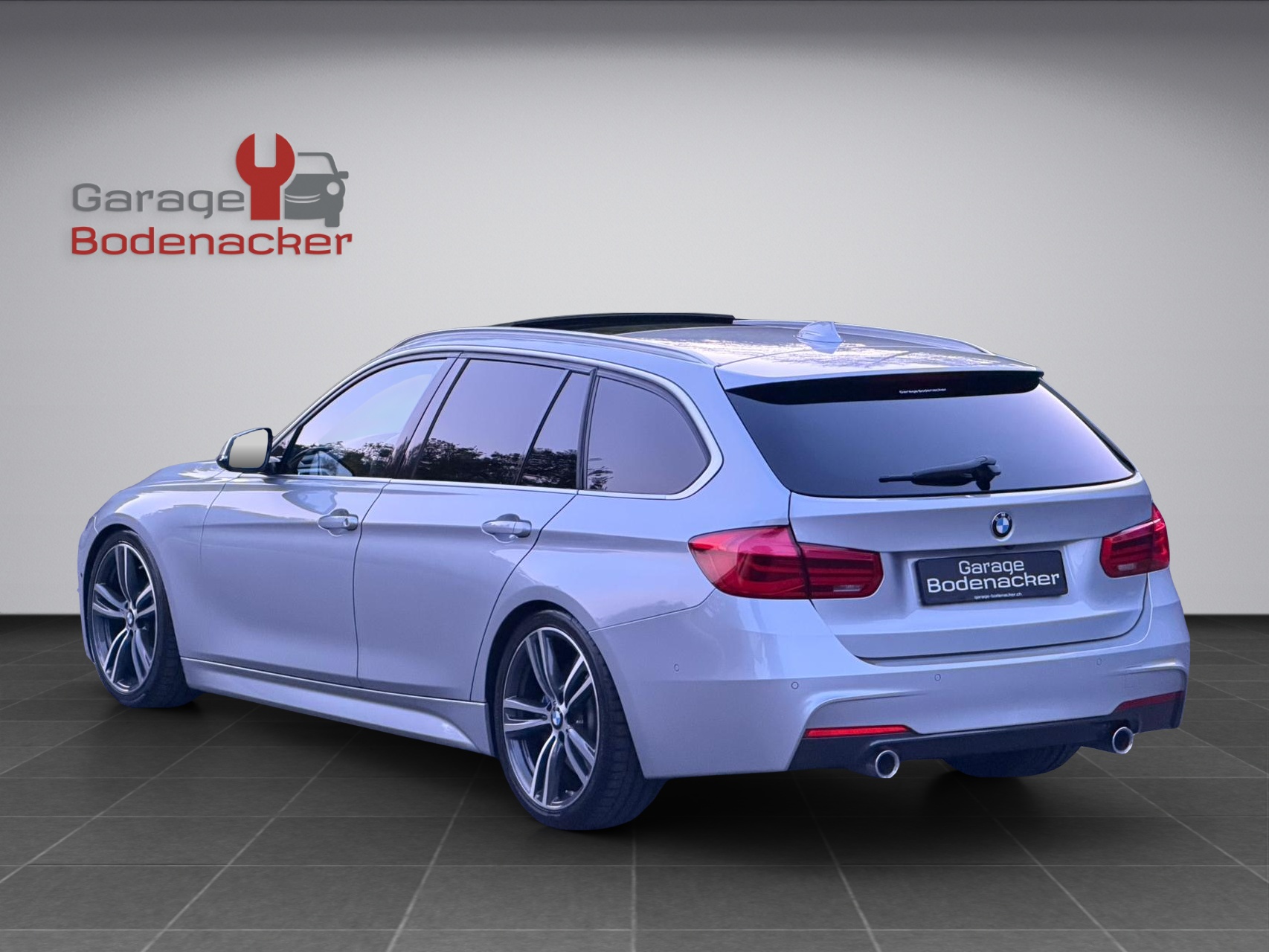 BMW 335d xDrive Touring M Sport Line Steptronic * Facelift * M Sport Paket *-showroom-element-3