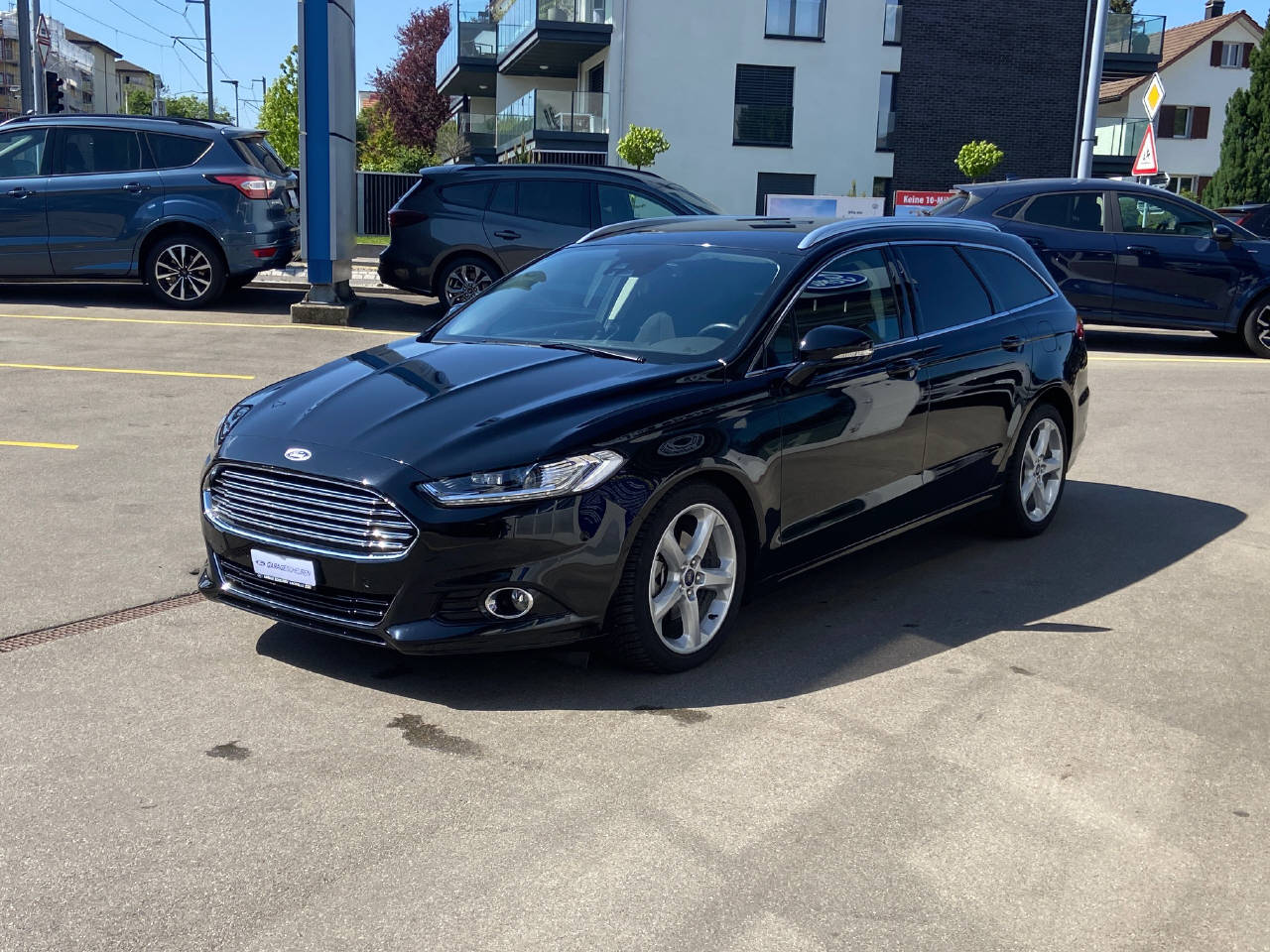FORD Mondeo Station Wagon 2.0 TDCi 180 Titanium 4x4-image-2