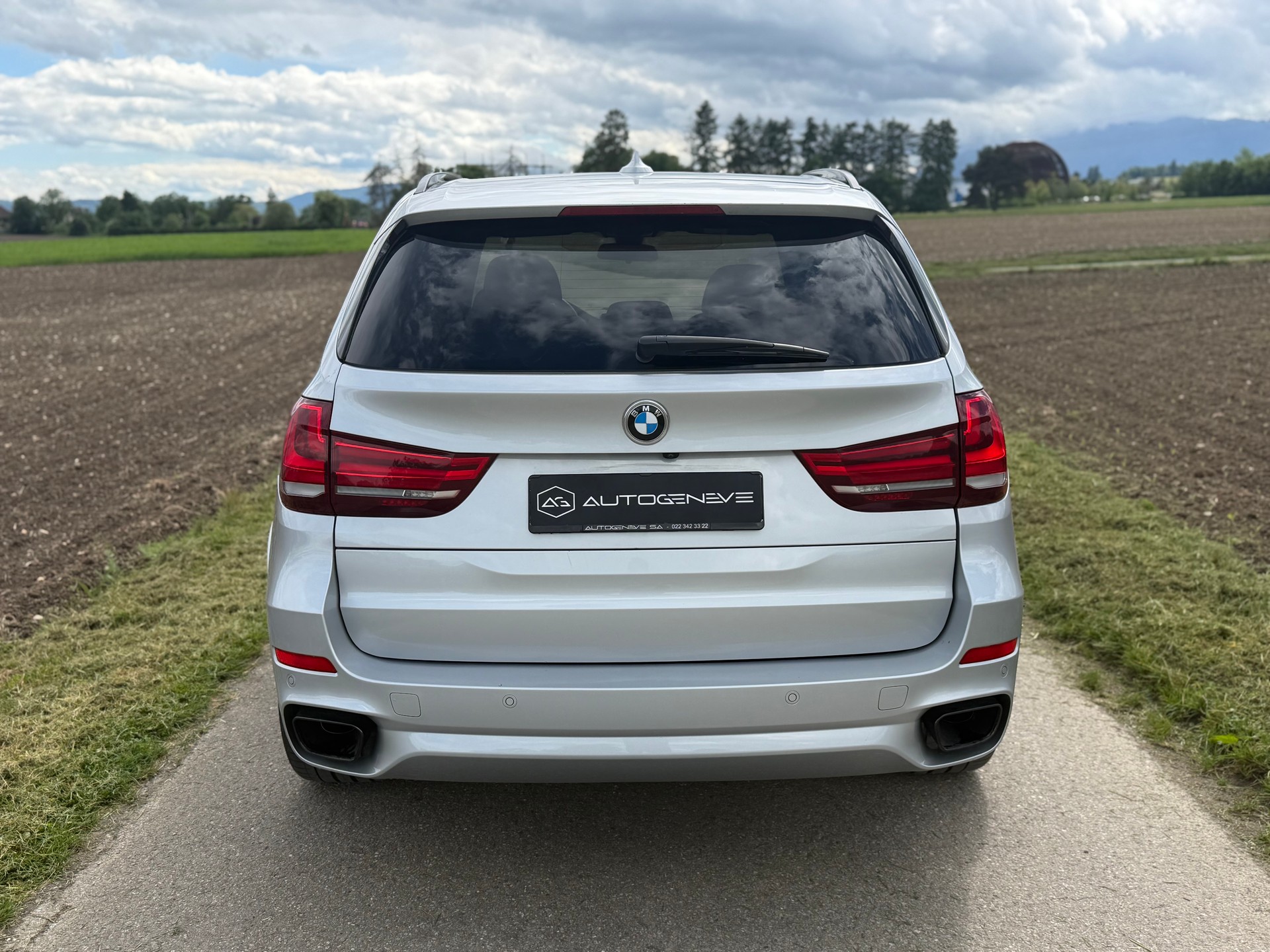 BMW X5 xDrive M50d Steptronic-image-5