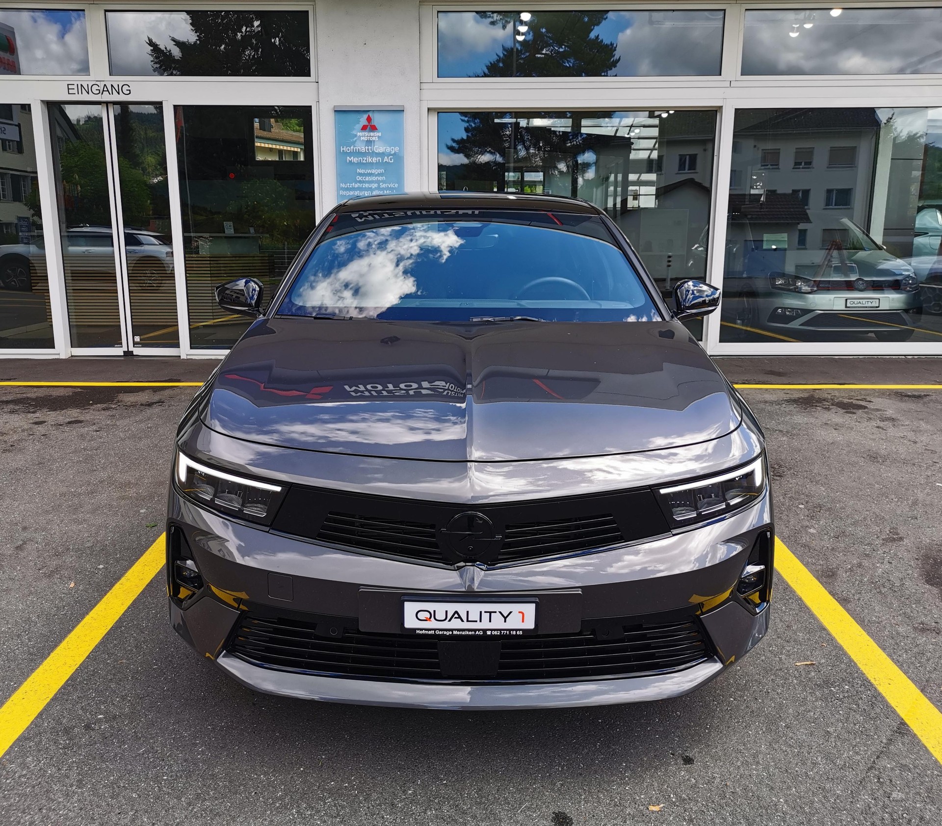 OPEL Astra 1.6 T PHEV 180 Swiss Premium-image-1