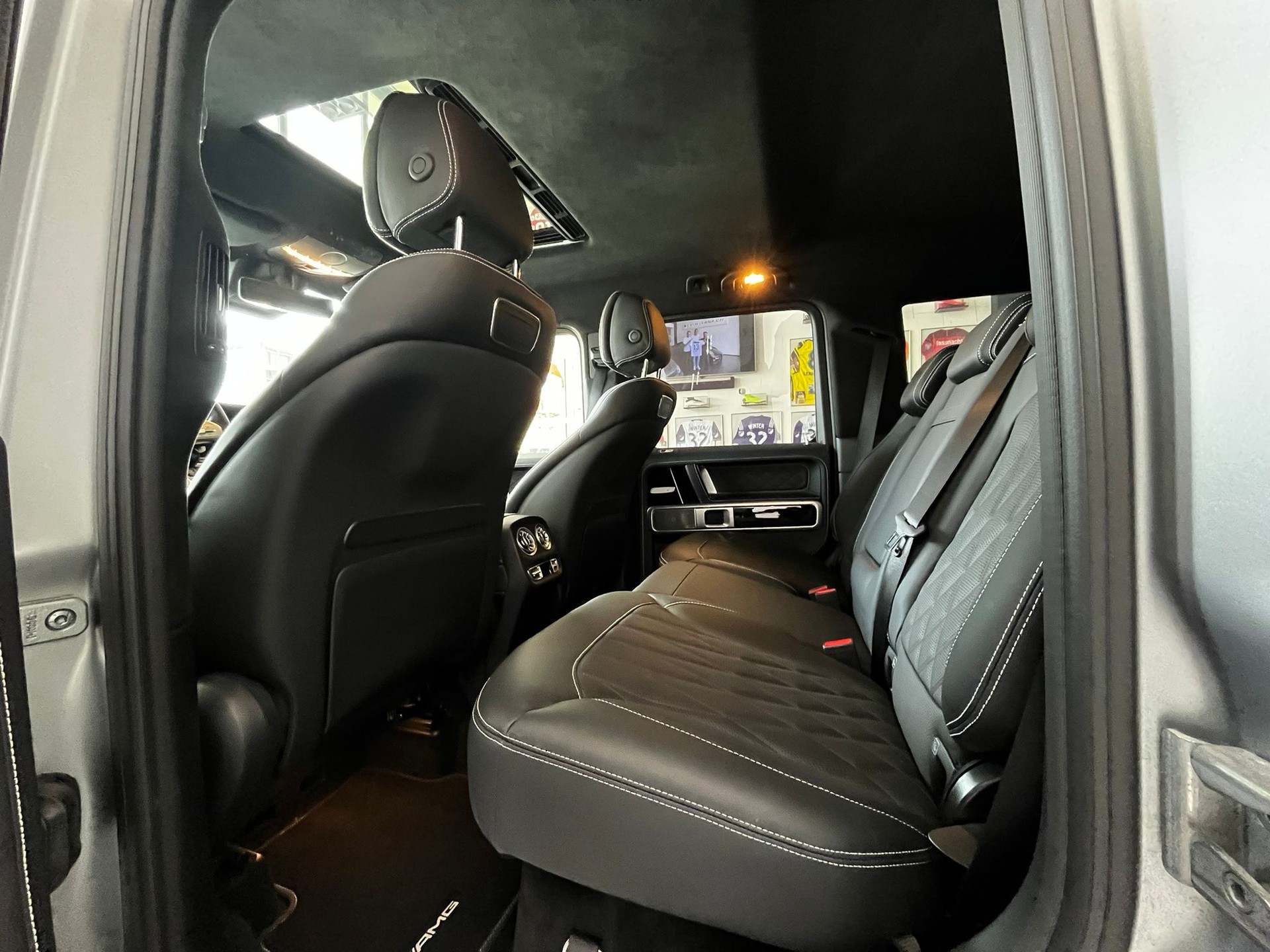 MERCEDES-BENZ G 63 AMG Speedshift Plus G-Tronic-image-15