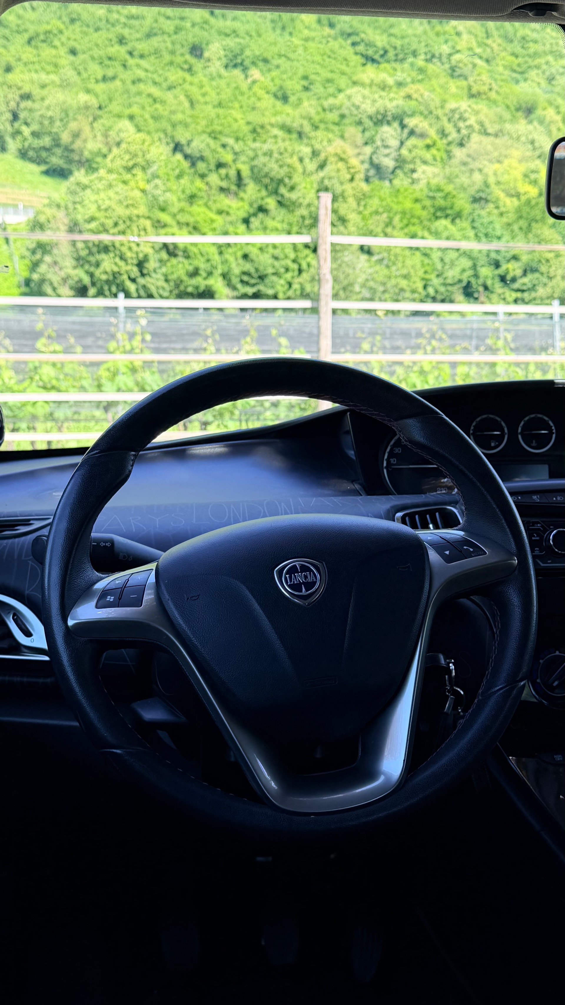 LANCIA Ypsilon 1.2 Gold-image-7