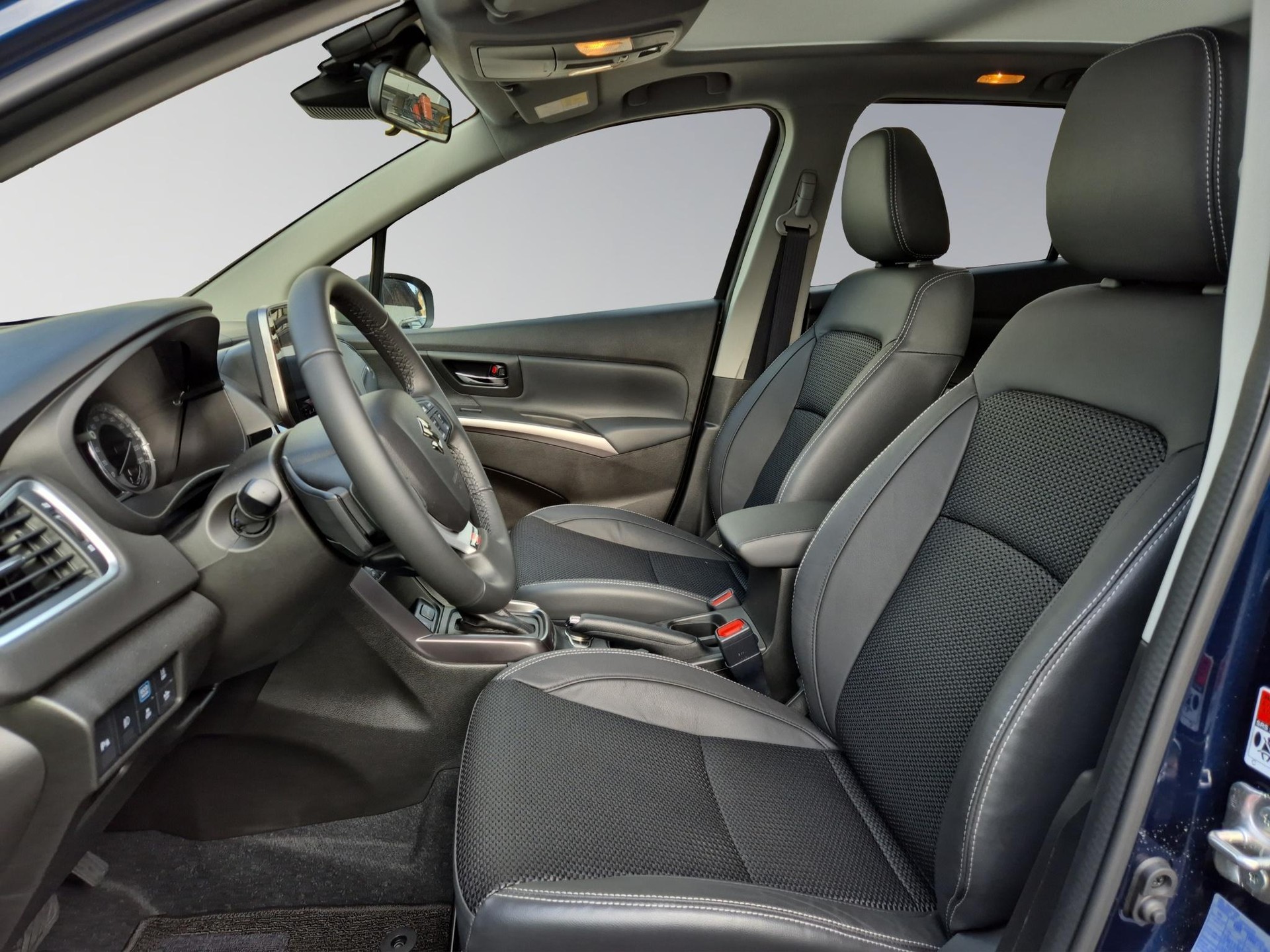 SUZUKI S-Cross 1.5 Piz Sulai Top Hybrid 4x4-image-8