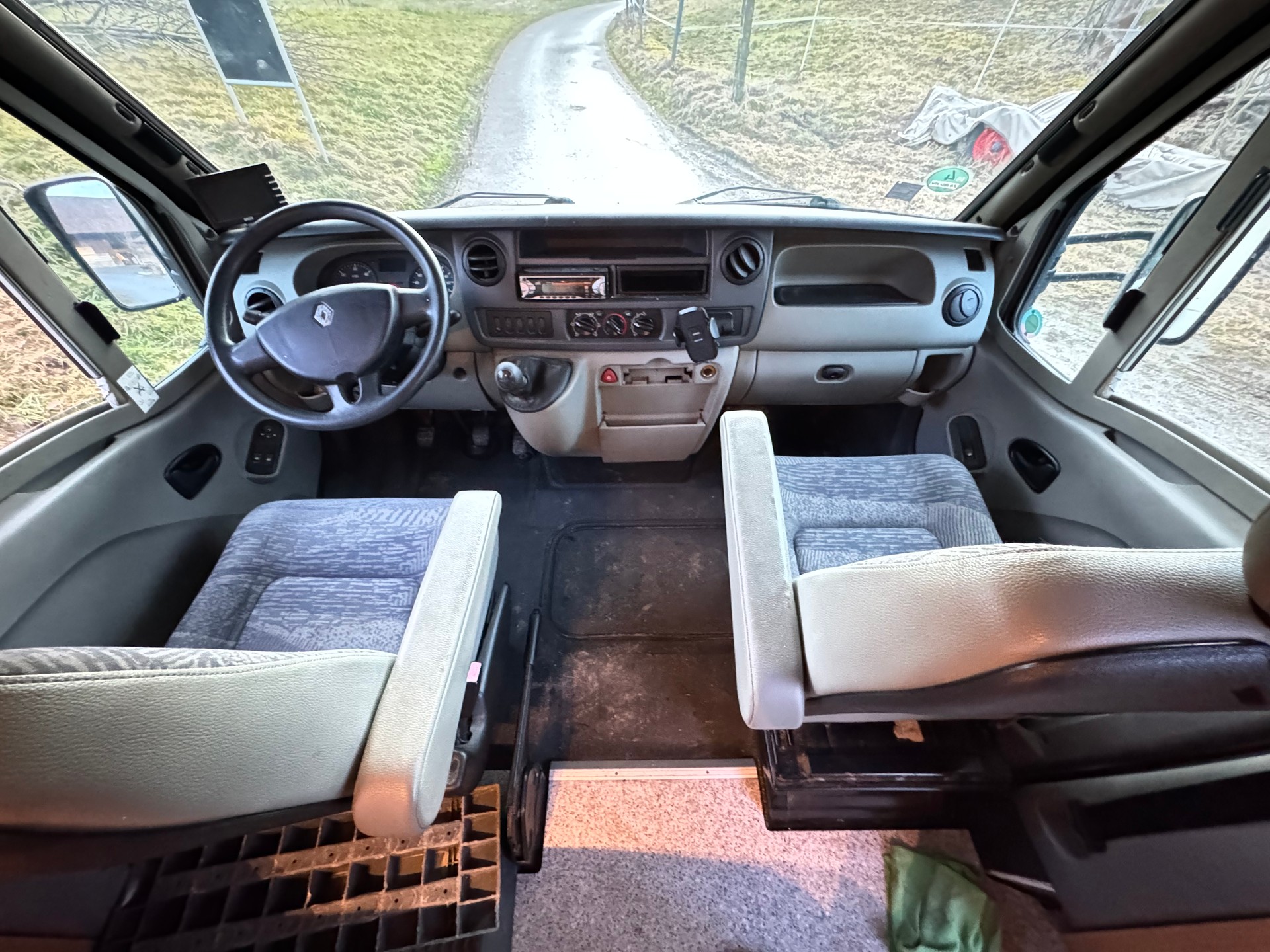 KNAUS Sun Traveller 2.8 TDI Renault Master - Klima - Rückfahrcam-image-11