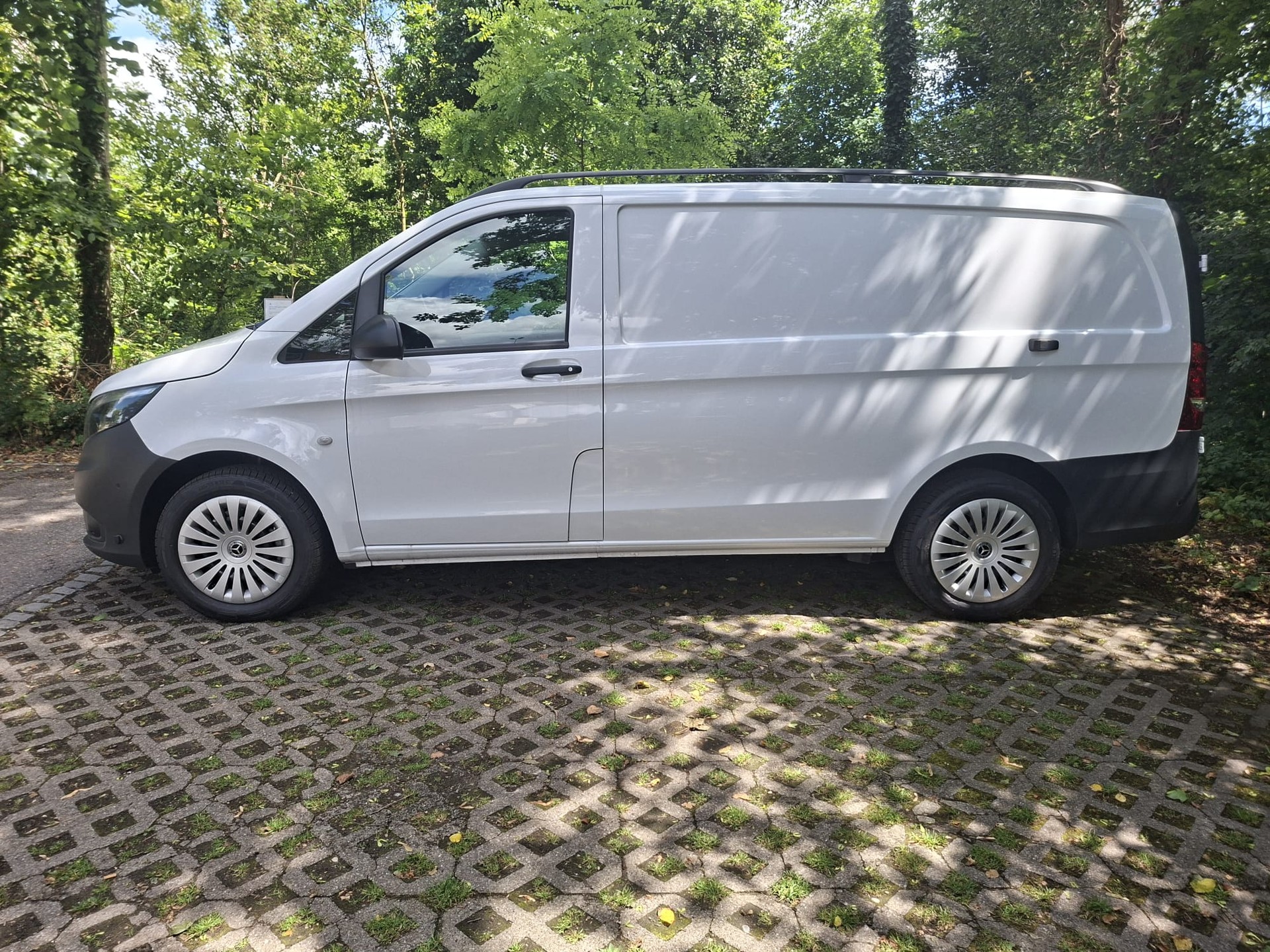 MERCEDES-BENZ Vito 114 CDI Lang 9G-Tronic 4M Pro-image-4