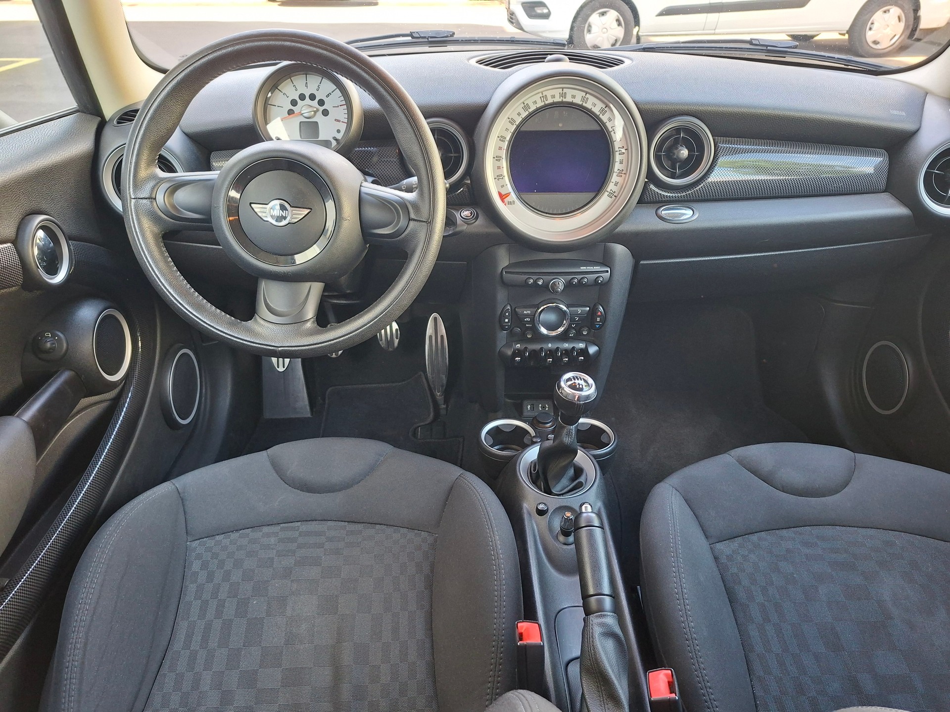 MINI Cooper S-image-8