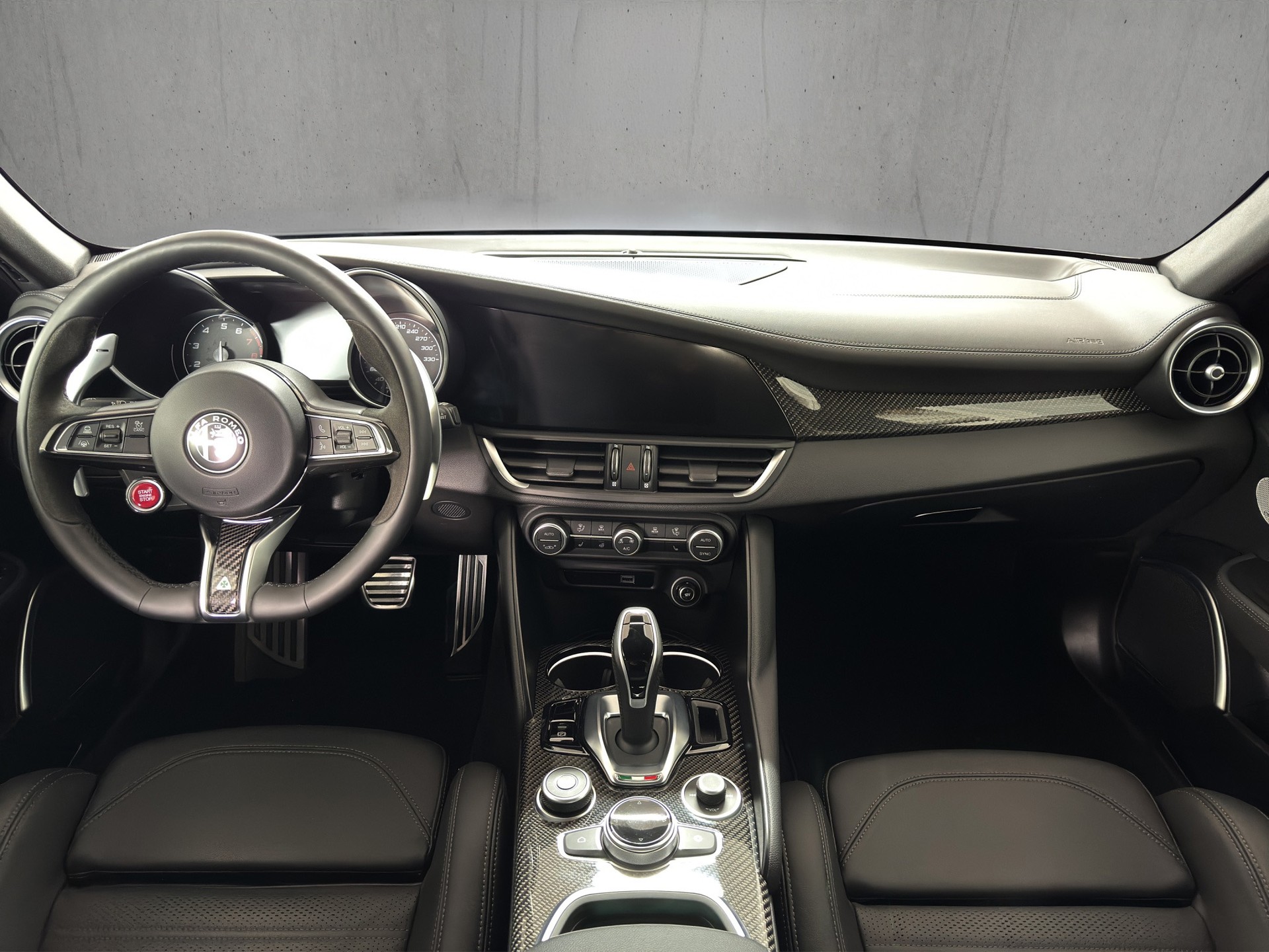 ALFA ROMEO Giulia 2.9 V6 Quadrifoglio "Rosso Etna"-image-12