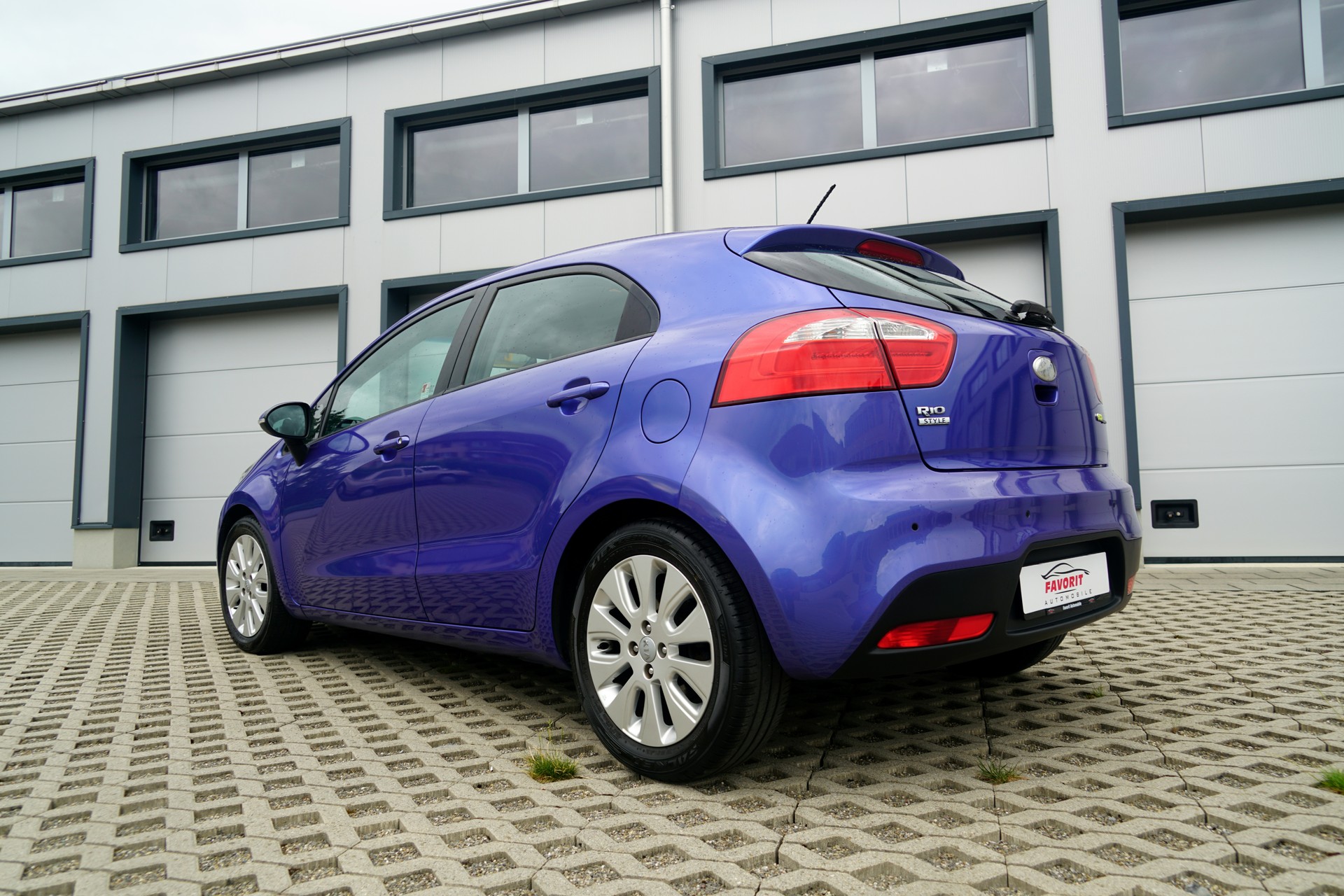 KIA Rio 1.4 CVVT Style (CH)-image-3