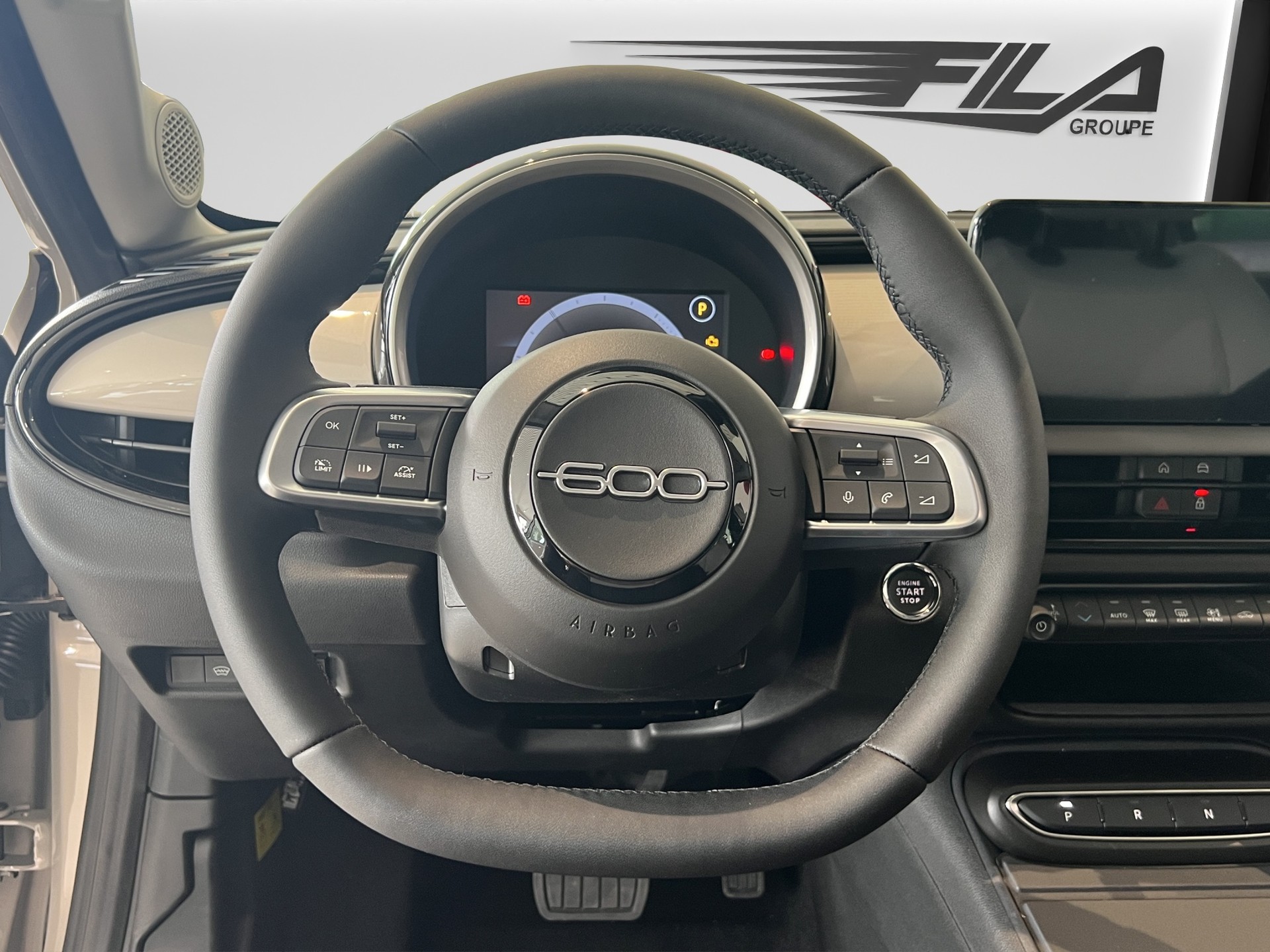 FIAT 600 1.2 Hybrid Icon Swiss Edition-image-8