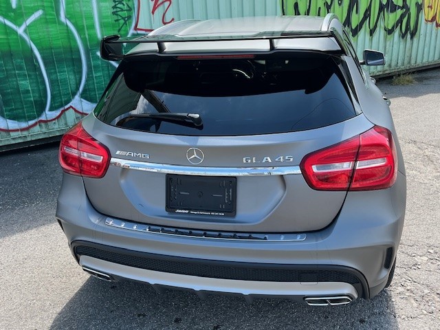 MERCEDES-BENZ GLA 45 AMG 4Matic 7G-DCT-image-4