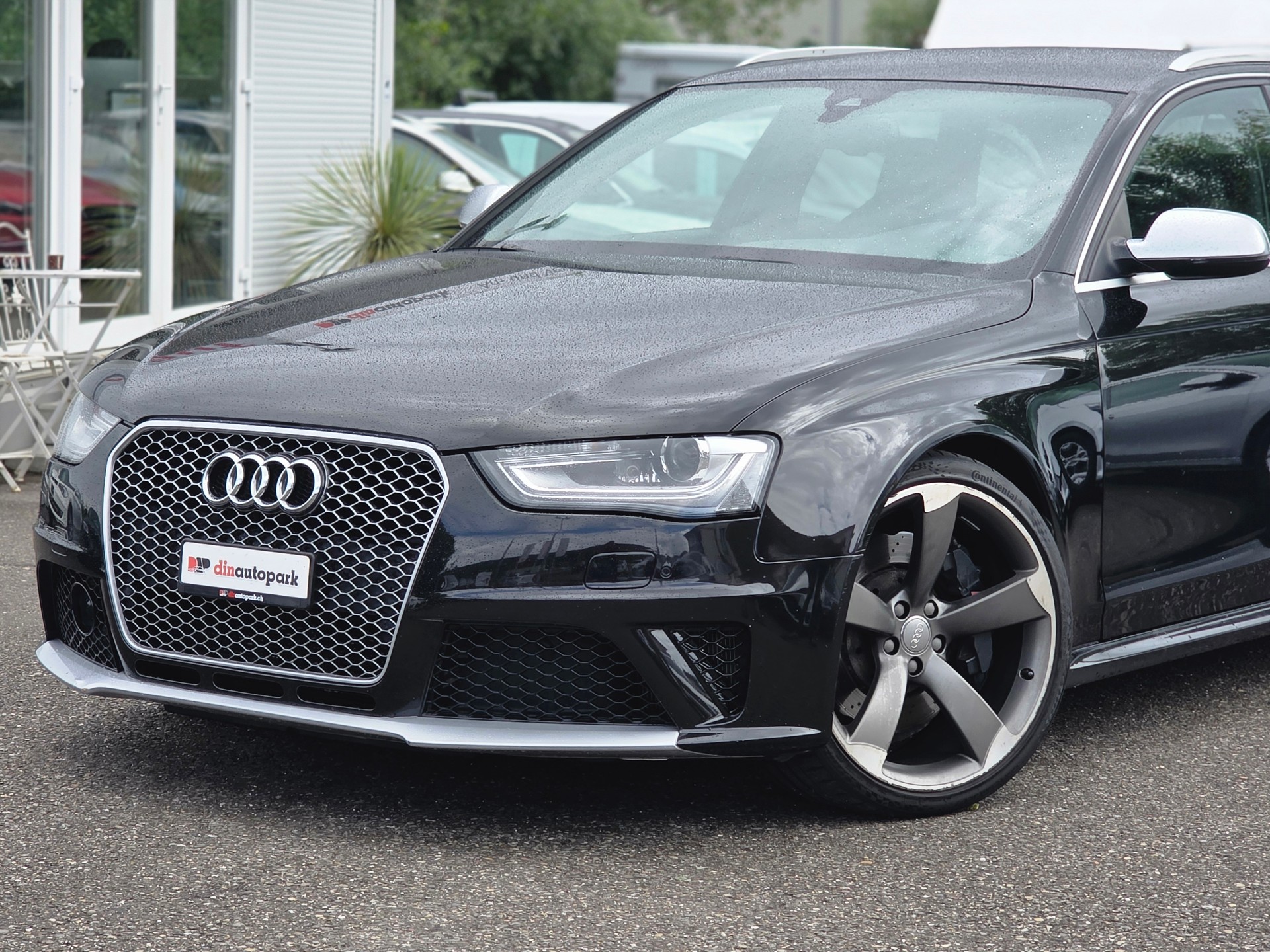 AUDI RS4 Avant 4.2 FSI V8 Quattro S-tronic * CH-Fahrzeug * Frisch ab MFK *-showroom-element-2