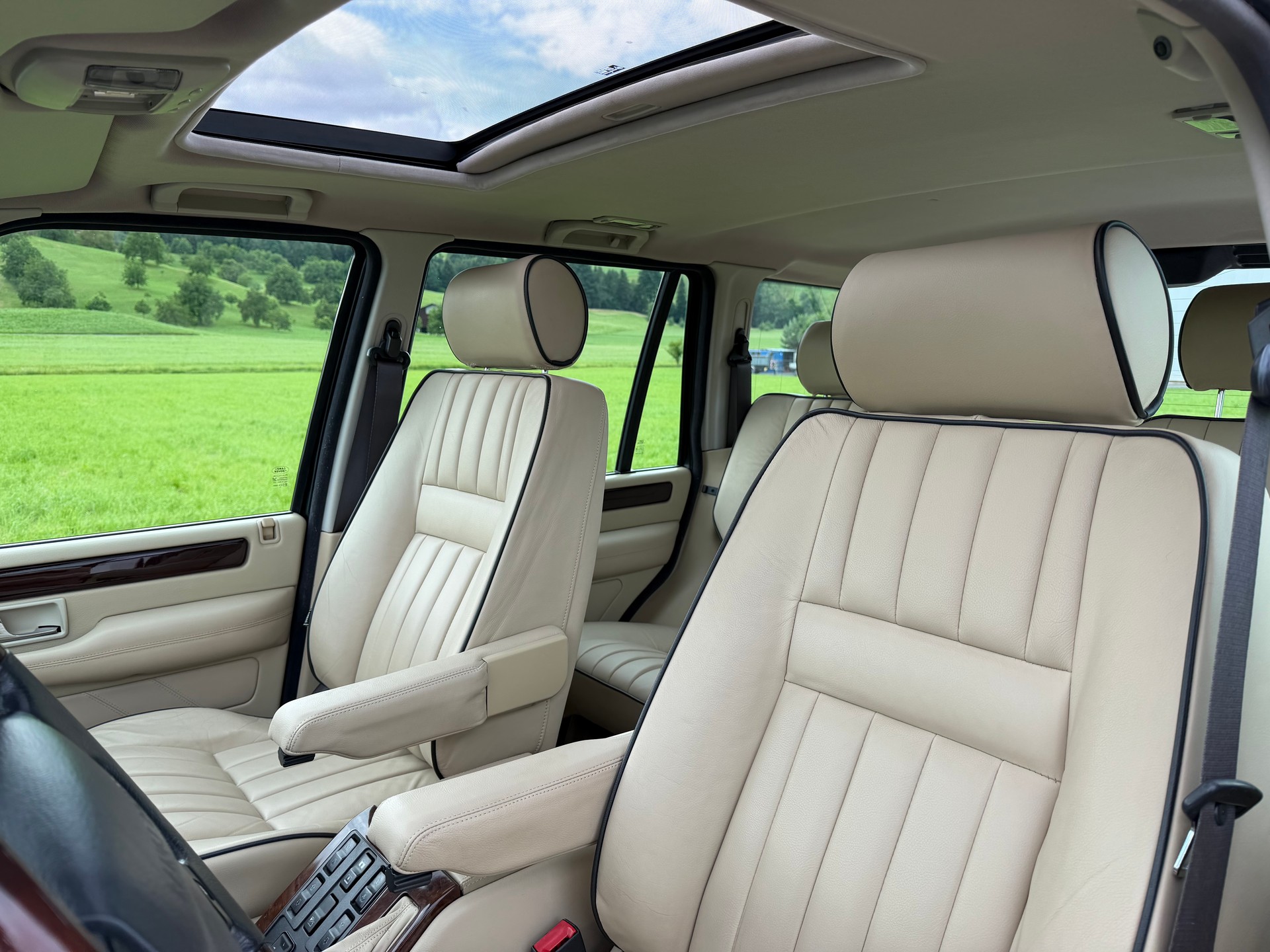 LAND ROVER Range Rover 4.6 Vogue-image-12