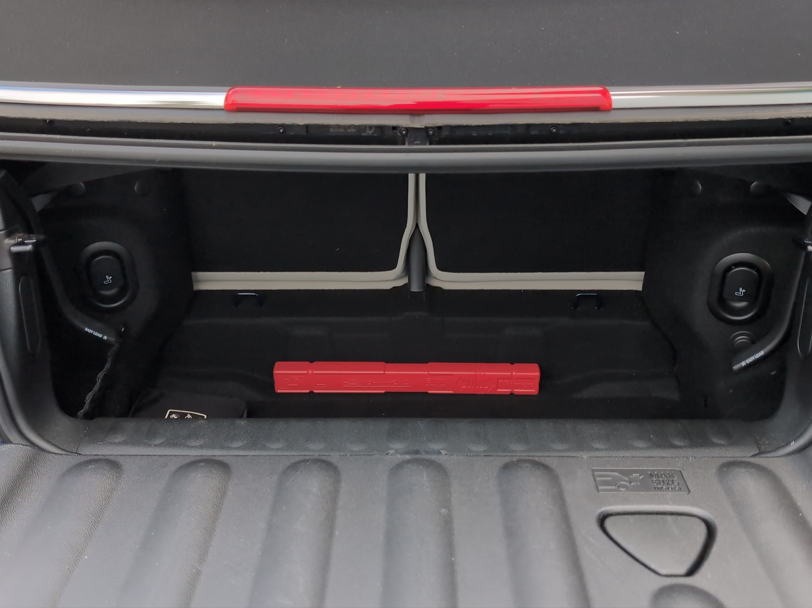 MINI Cooper S Cabr Side Ed DKG-image-15