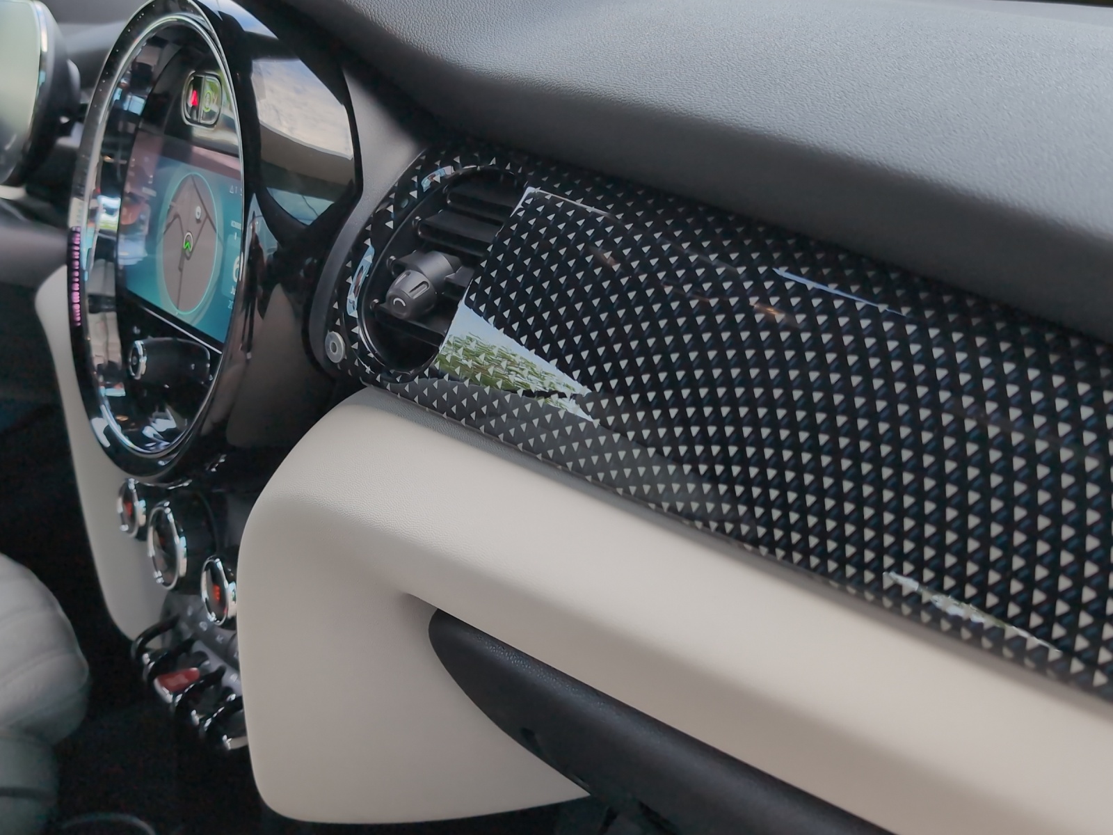 MINI Cooper S Cabr Side Ed DKG-image-19