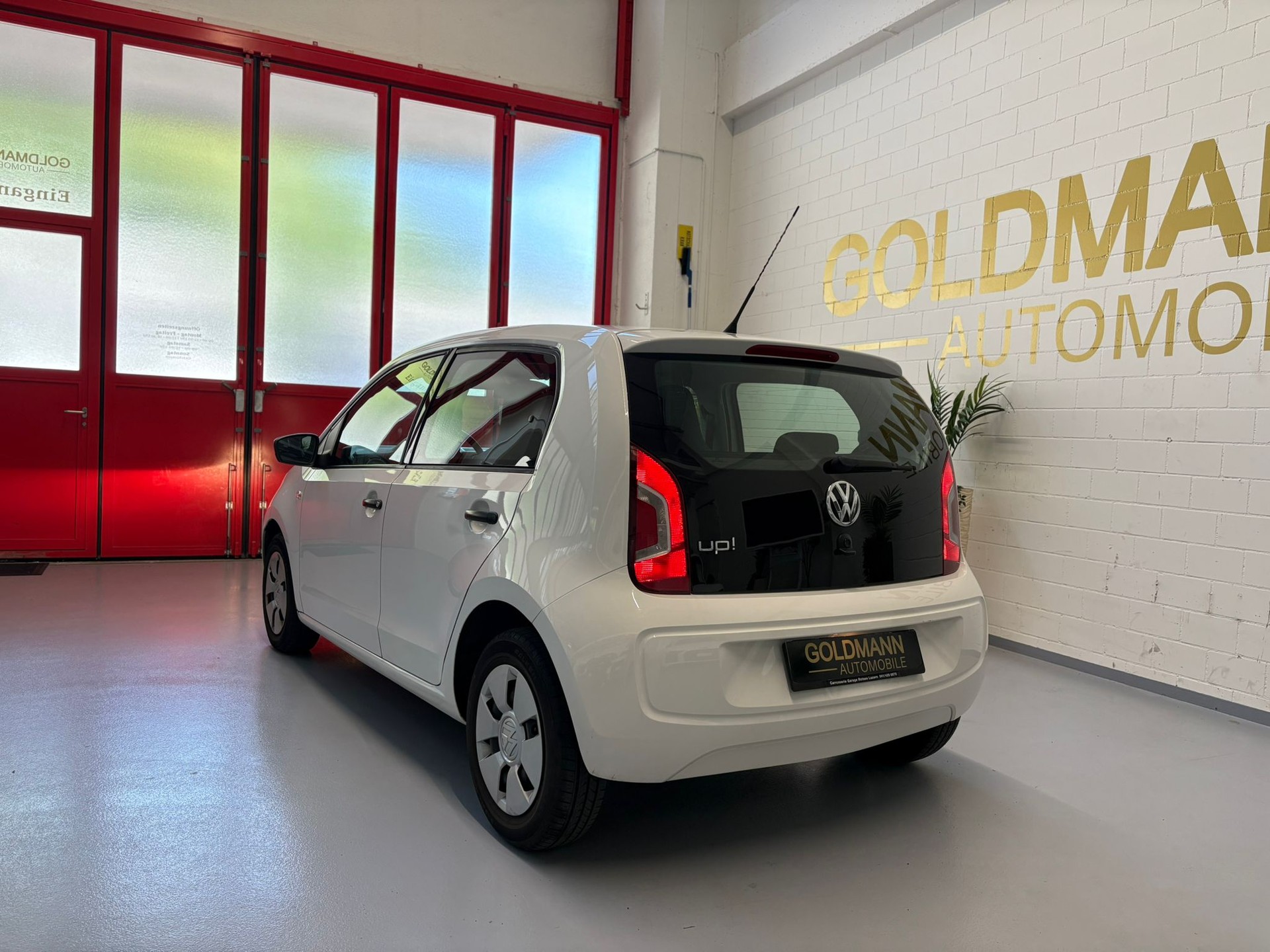VW Up 1.0 high up-image-5