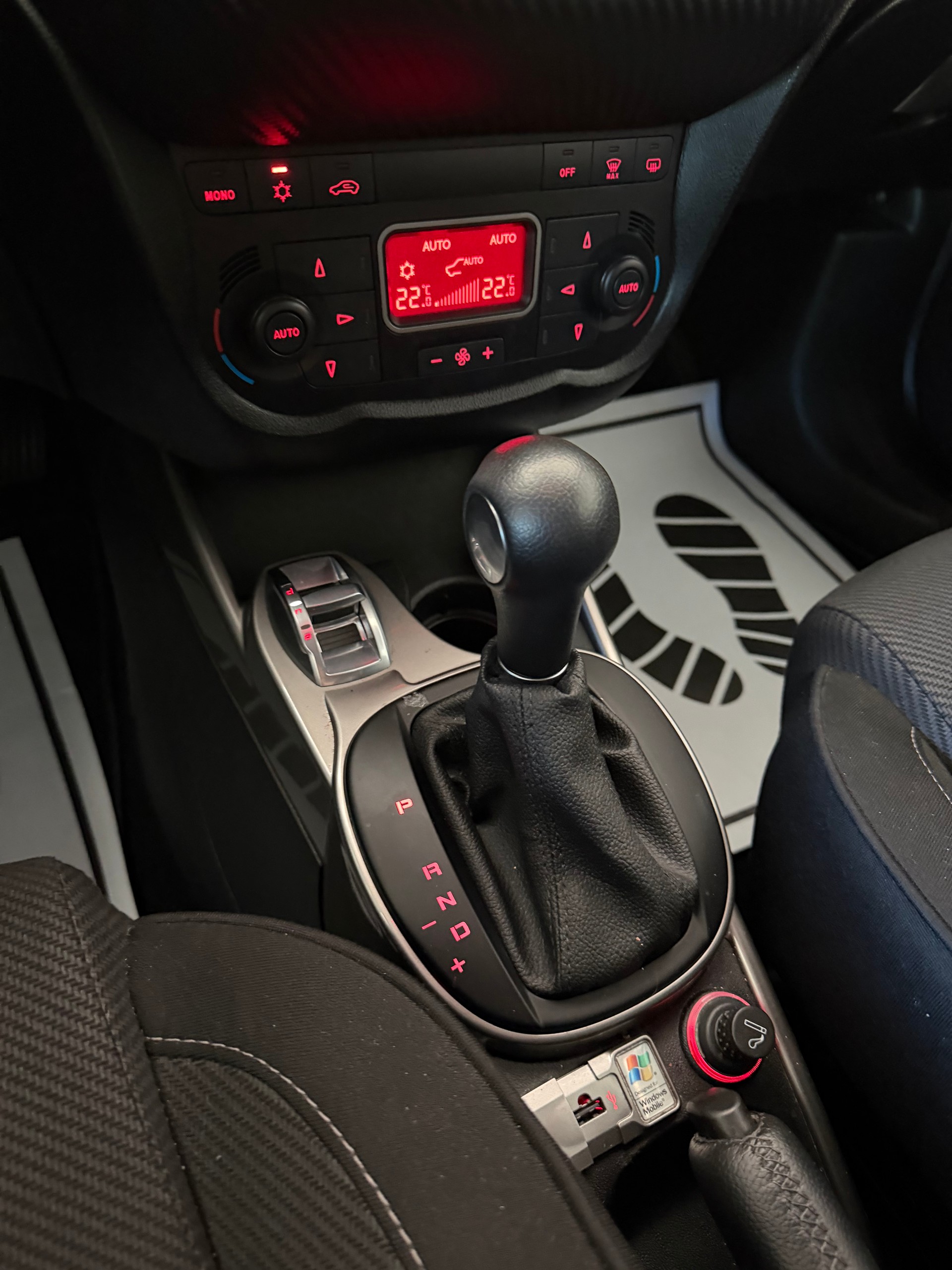 ALFA ROMEO MiTo 1.4 TB Progression TCT //NEU AB MFK!-image-13