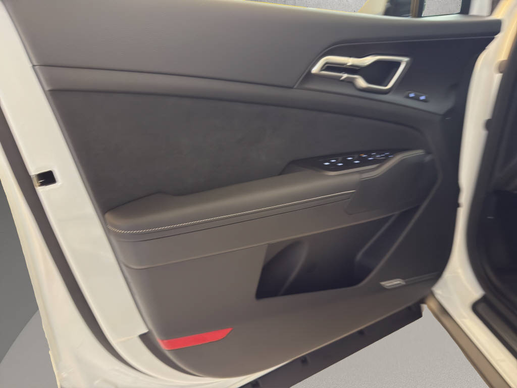 KIA Sportage 1.6 T-GDi Hybrid GT-Line-image-15