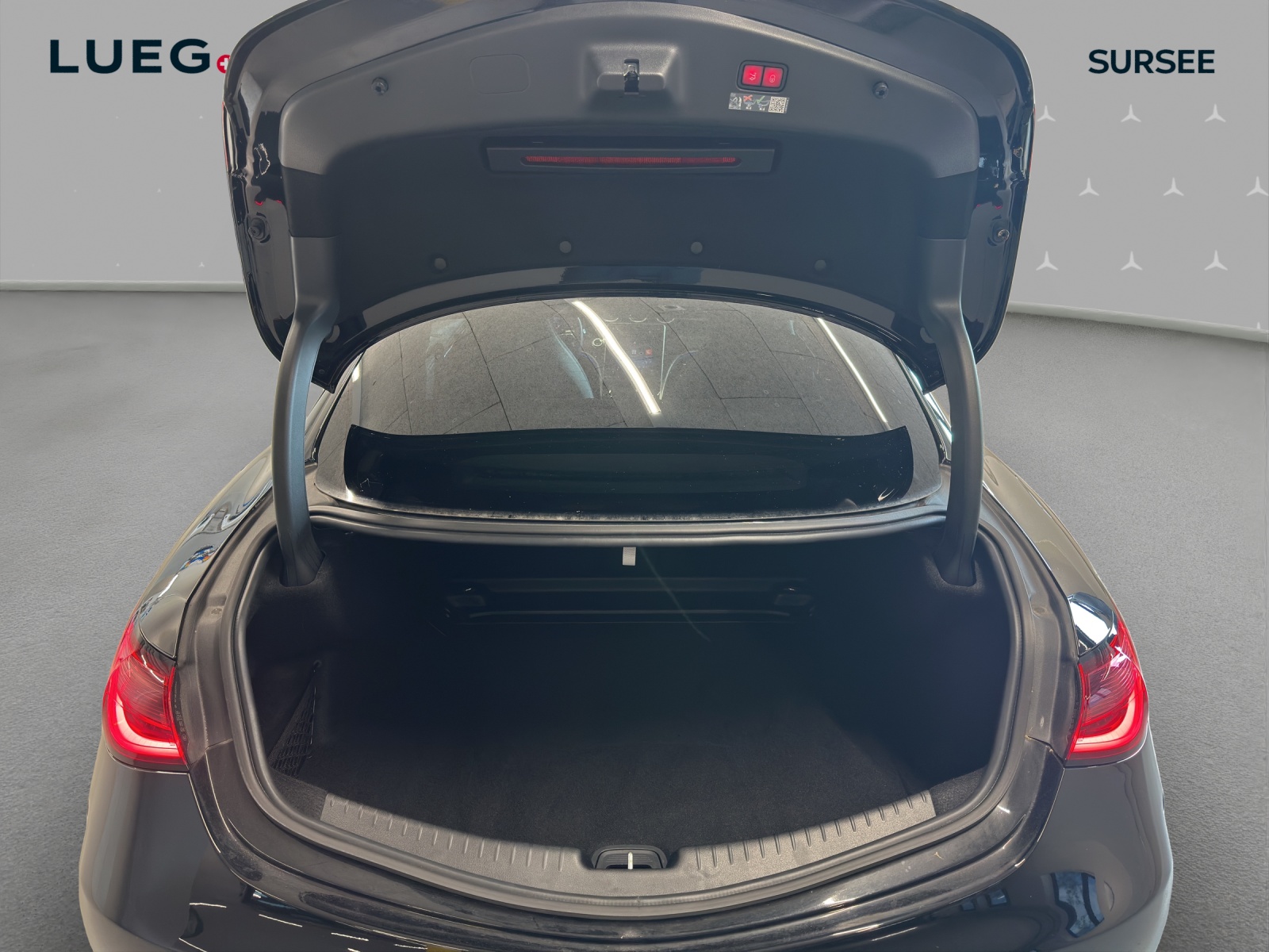 MERCEDES-BENZ CLE 53 Coupé AMG 4Matic+ 9G-Tronic-image-14