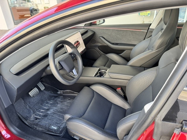 TESLA Model 3 Performance D-image-4