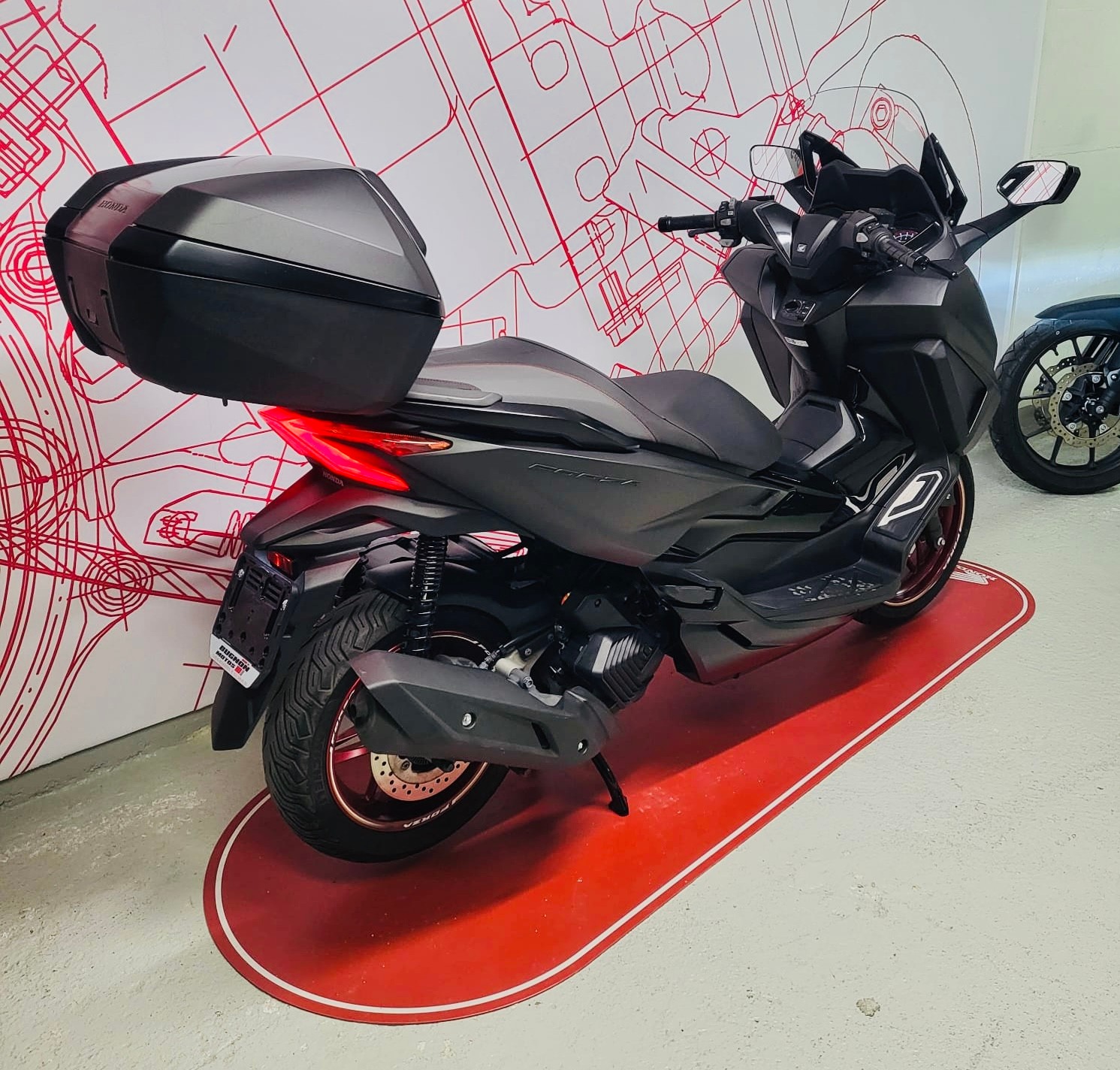 HONDA Nss 125 Forza Special Edition-image-2