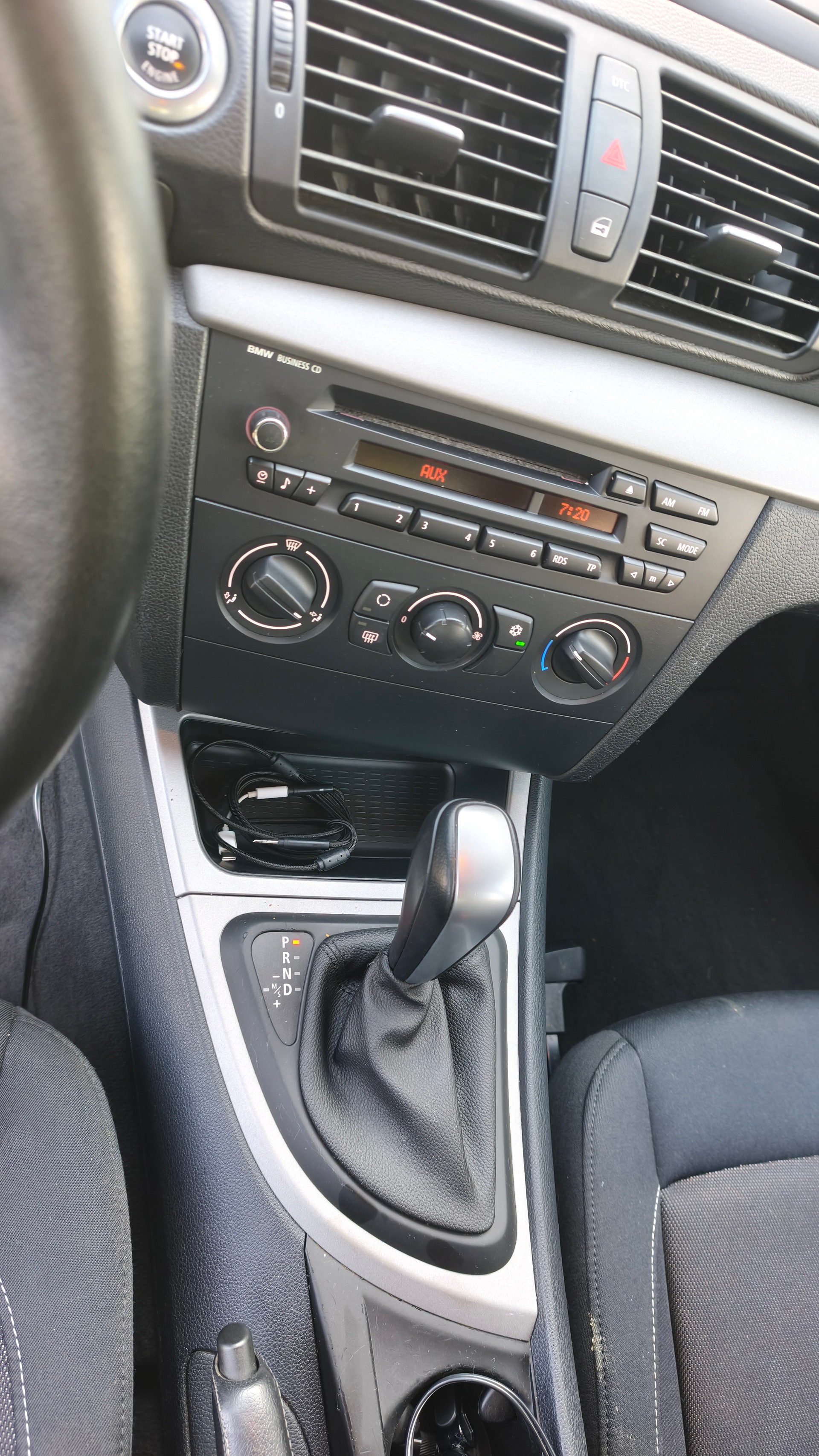 BMW 116i Access Steptronic-image-10