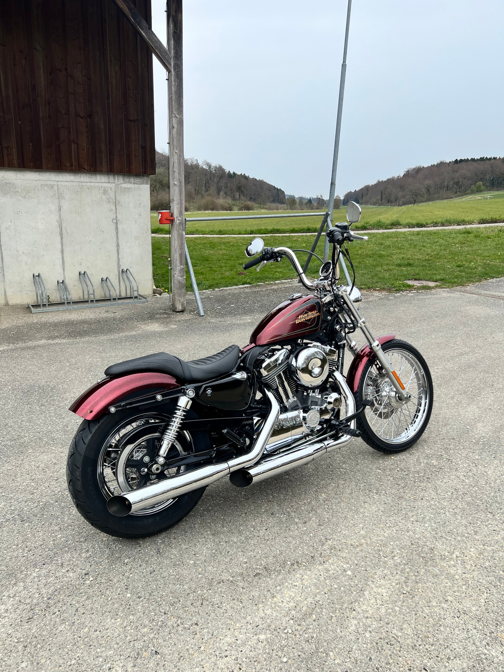 HARLEY-DAVIDSON XL 1200 V Seventy Two-image-4
