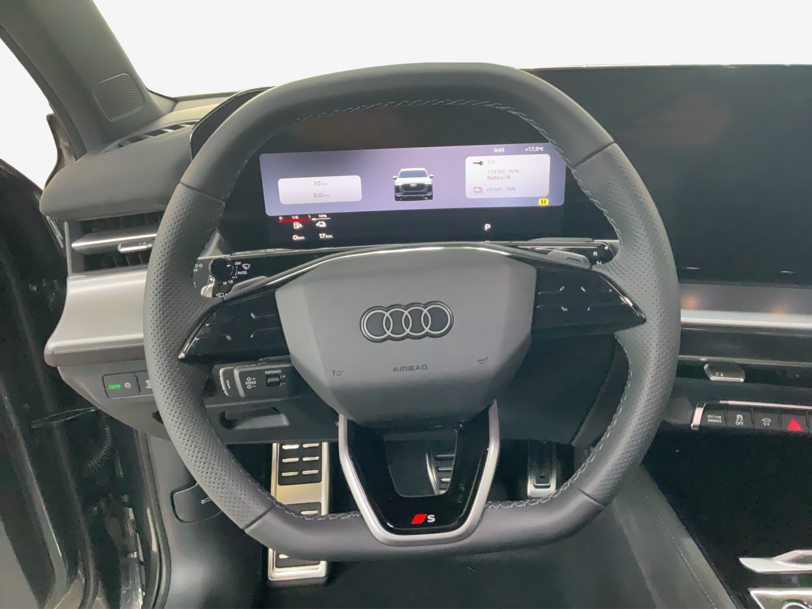 AUDI Q3 SUV e-hybrid 200 kW S tronig-image-9