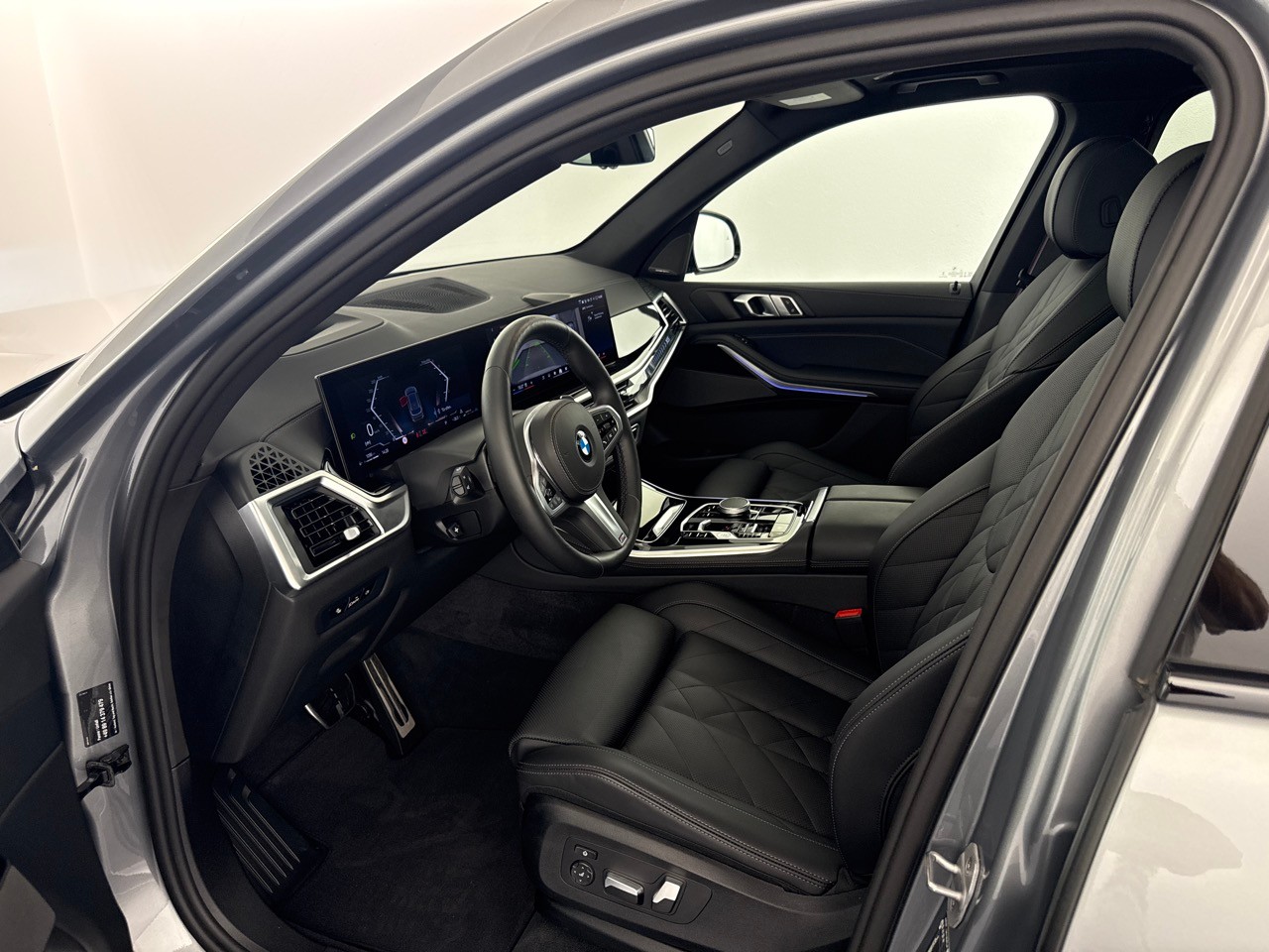 BMW X5 xD 48V 40d M Sport Pro '' inkl. AHK & Standheizung''-image-4