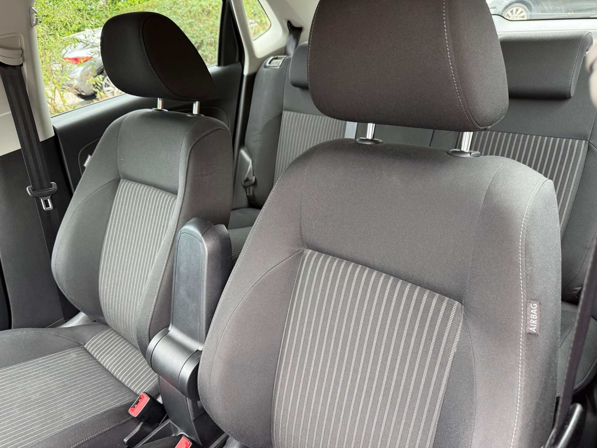 VW Polo 1.2 TSI Highline-image-9