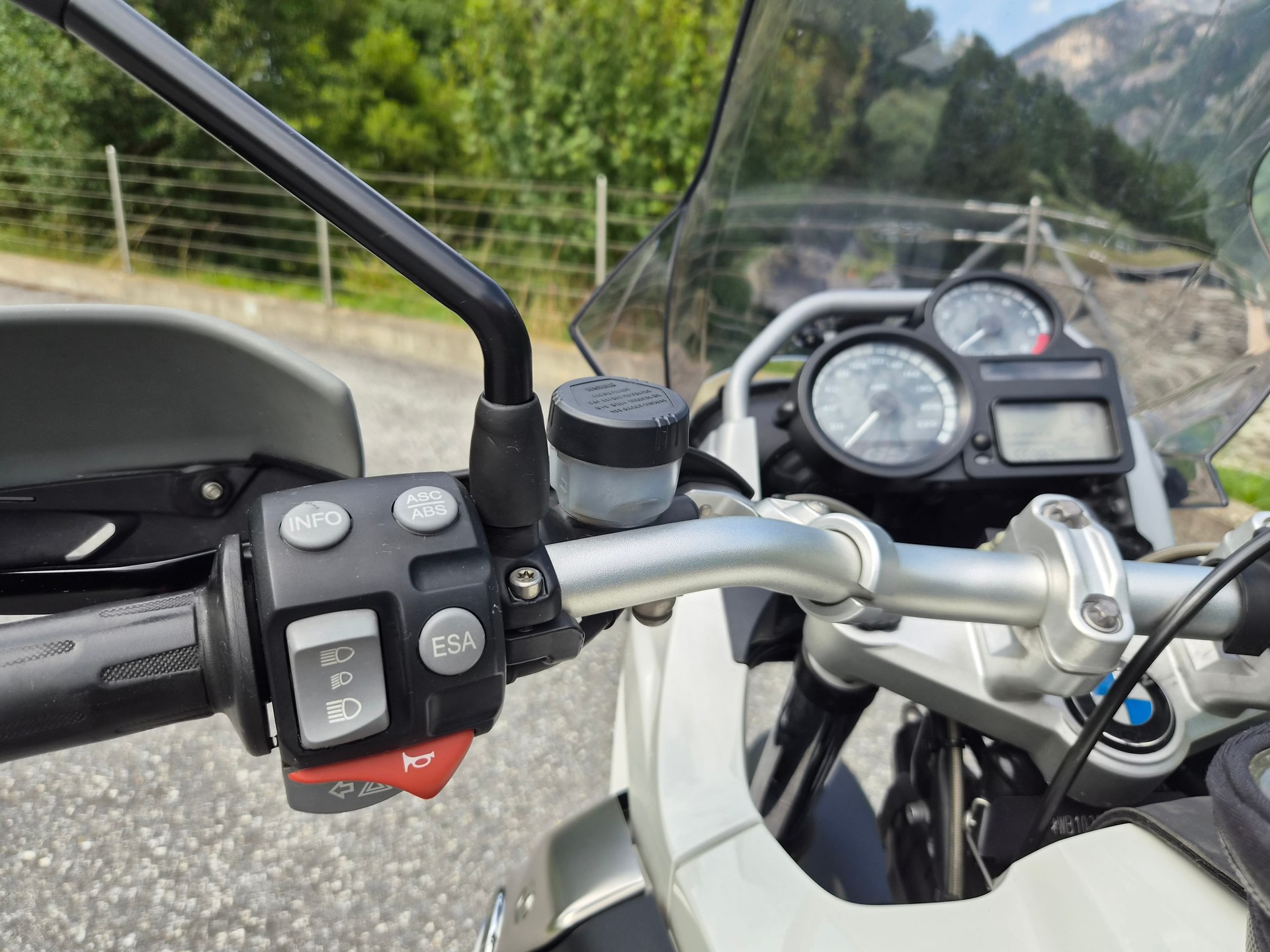 BMW R 1200 GS ABS-image-2