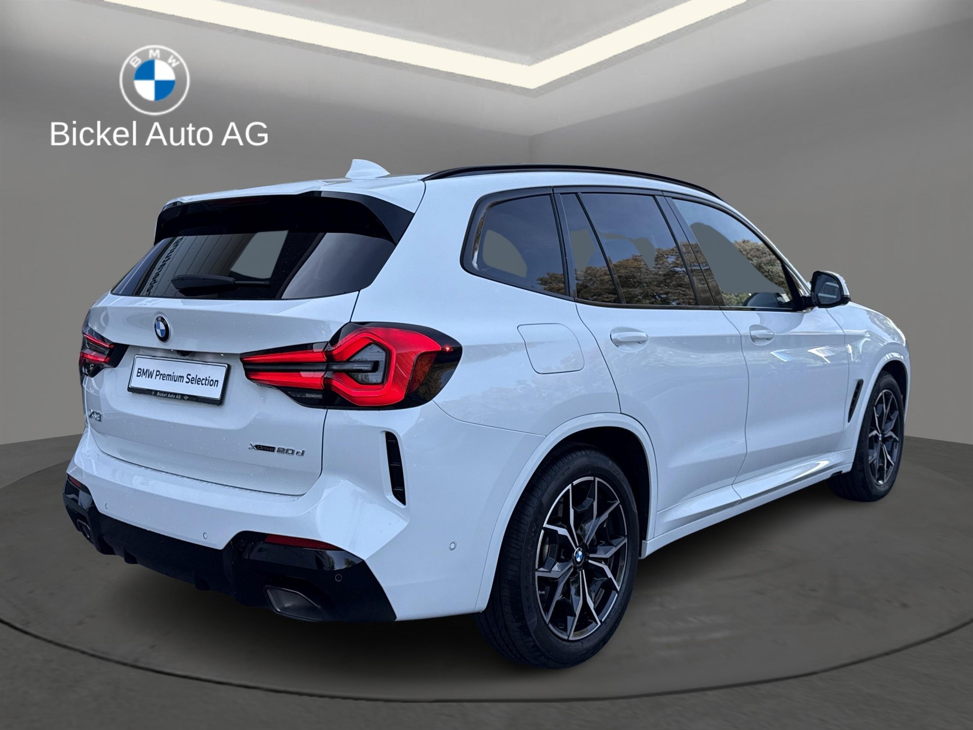 BMW X3 xDrive 20d M Sport-showroom-element-2