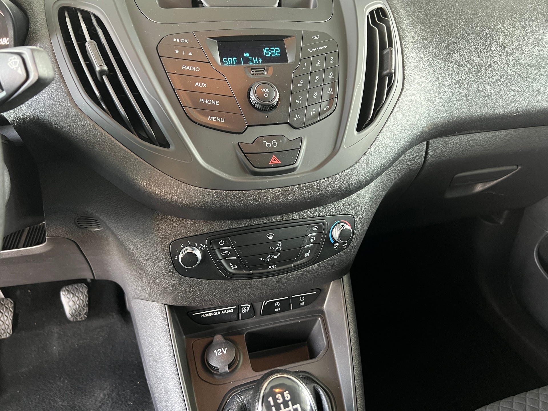FORD Tourneo Courier 1.0 SCTi Trend-image-10