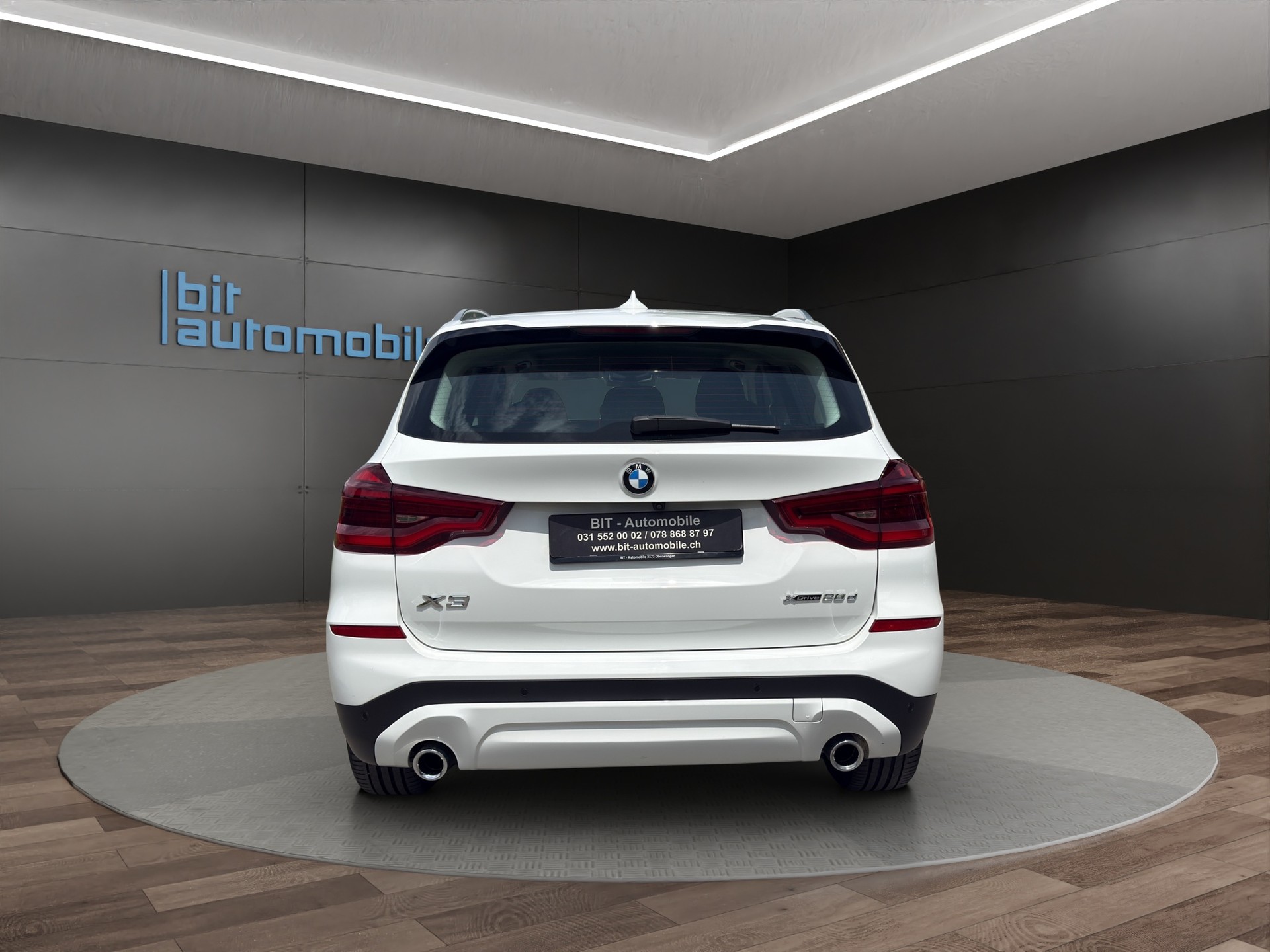 BMW X3 xDrive 20d Luxury Line Steptronic-image-5