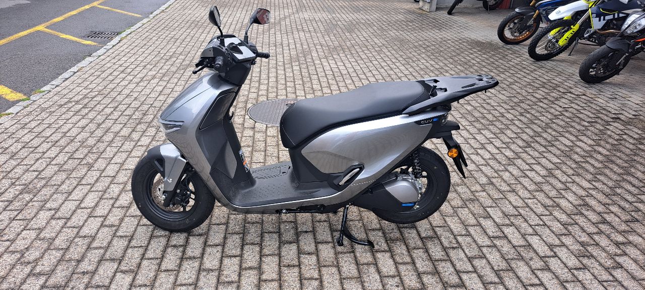 HONDA CUV e Connected-image-2