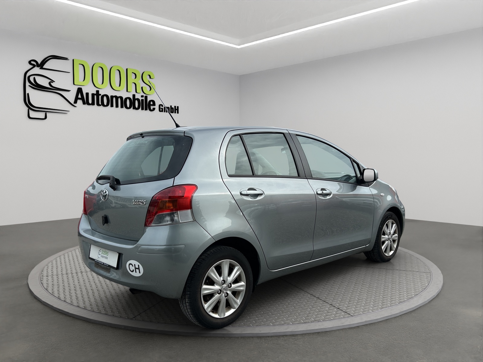 TOYOTA Yaris 1.33 Linea Luna-showroom-element-3